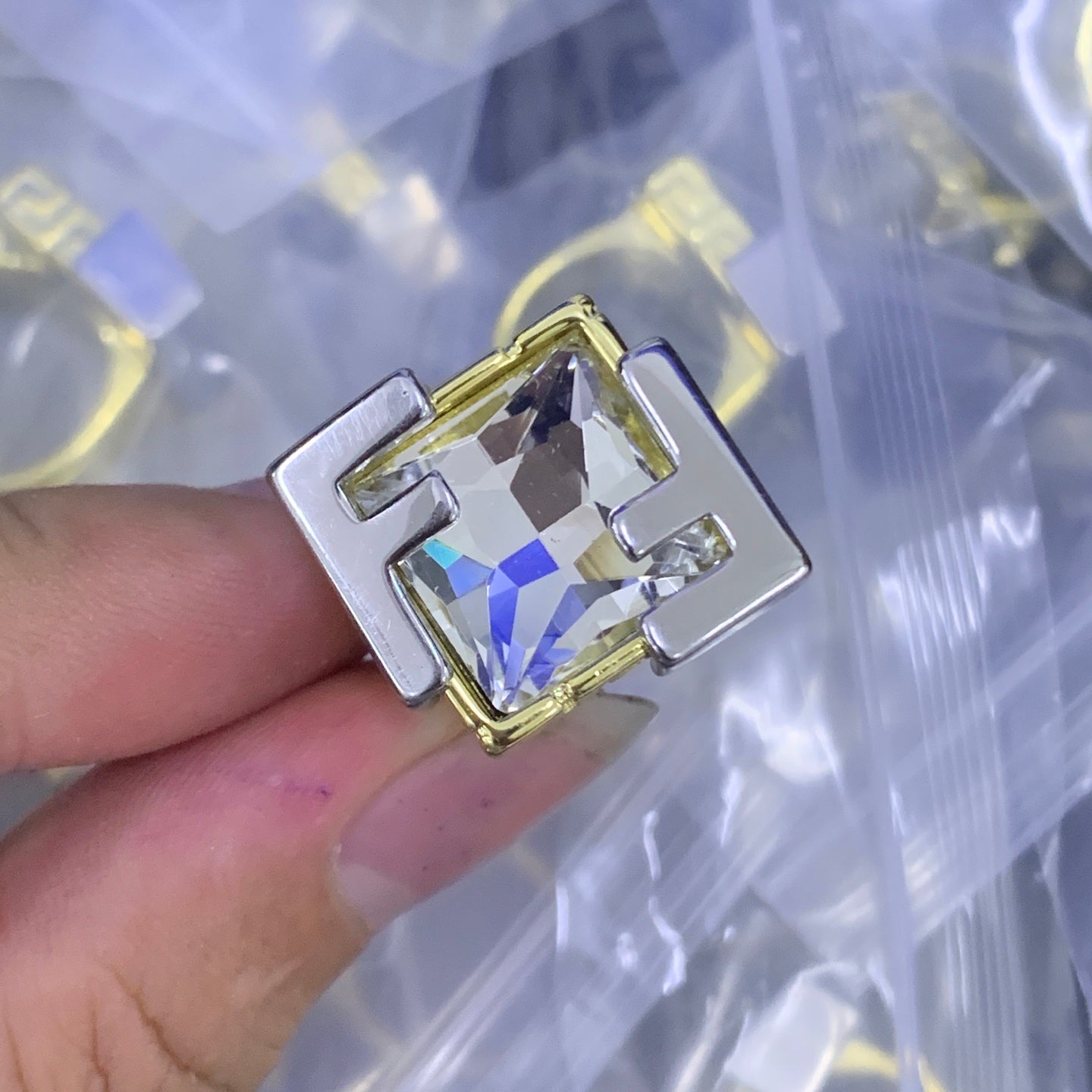 LuxluxHouse Low Price And High Quality Accessories Versace