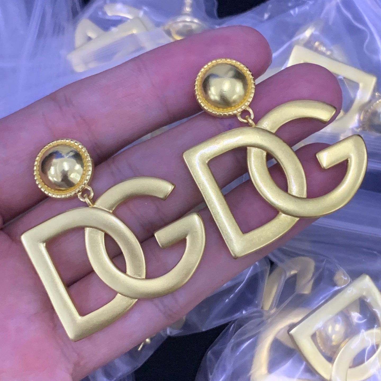 LuxluxHouse Low Price And High Quality Accessories Dolce & Gabbana