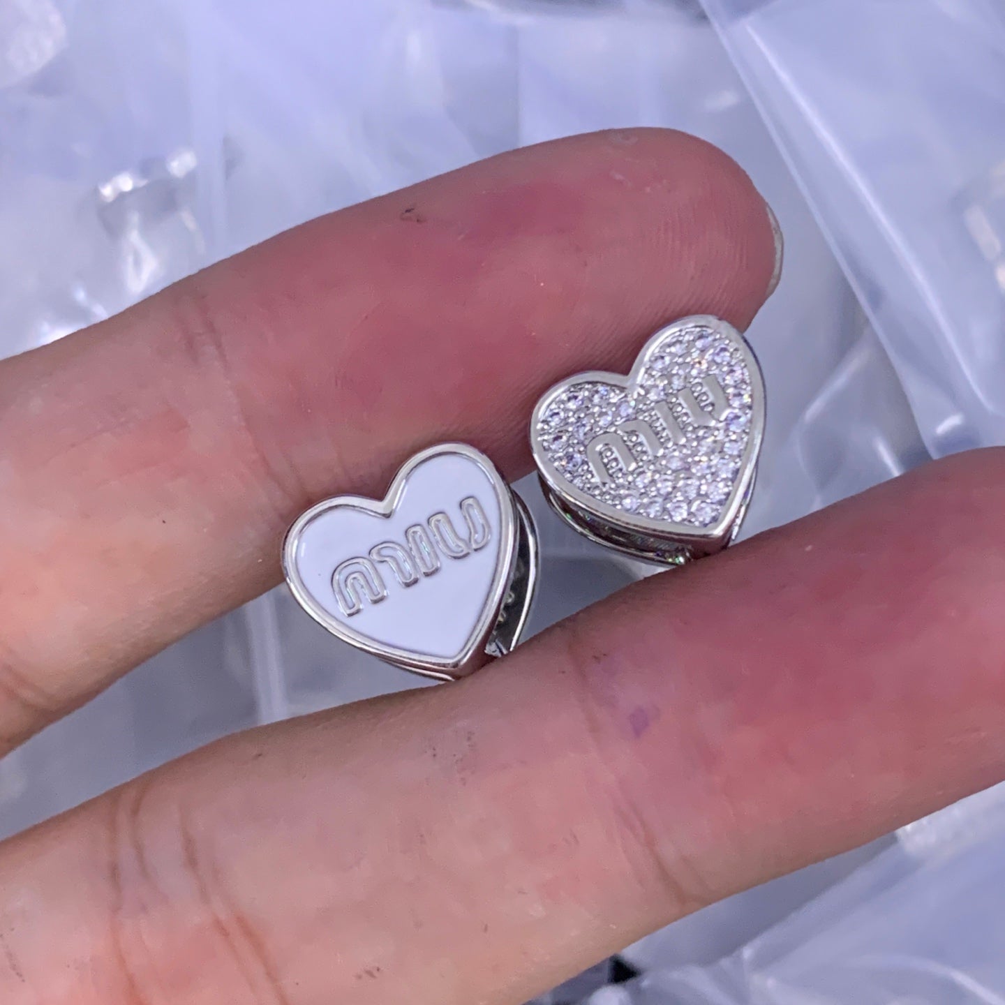 LuxluxHouse Low Price And High Quality Accessories Miu Miu