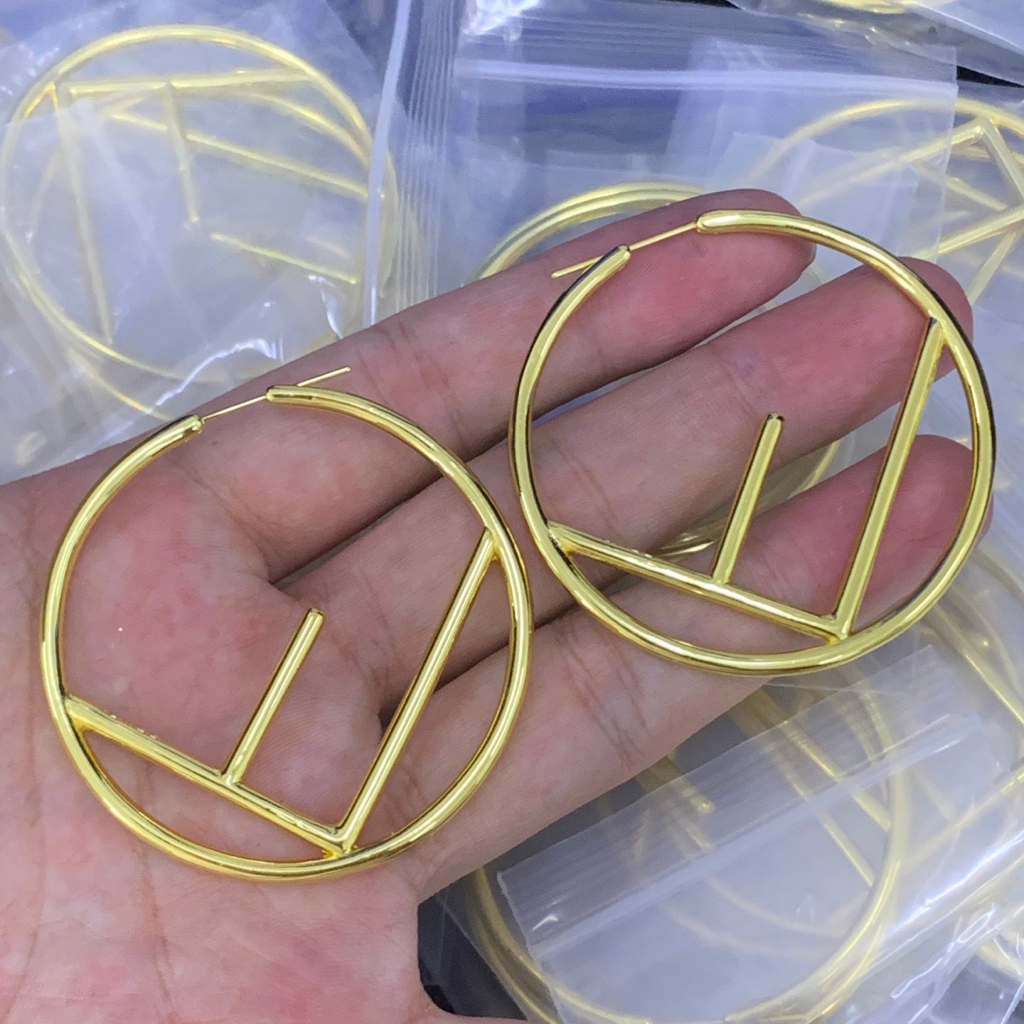 LuxluxHouse Low Price And High Quality Accessories Fendi