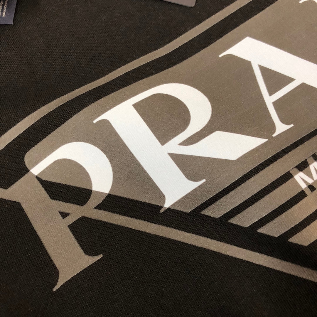 LuxluxHouse Best Quality Clothes T-shirt Prada