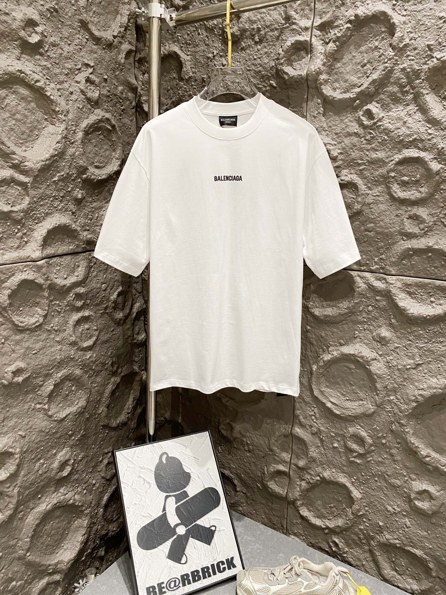 LuxluxHouse Best Quality Clothes Balenciaga T-shirt