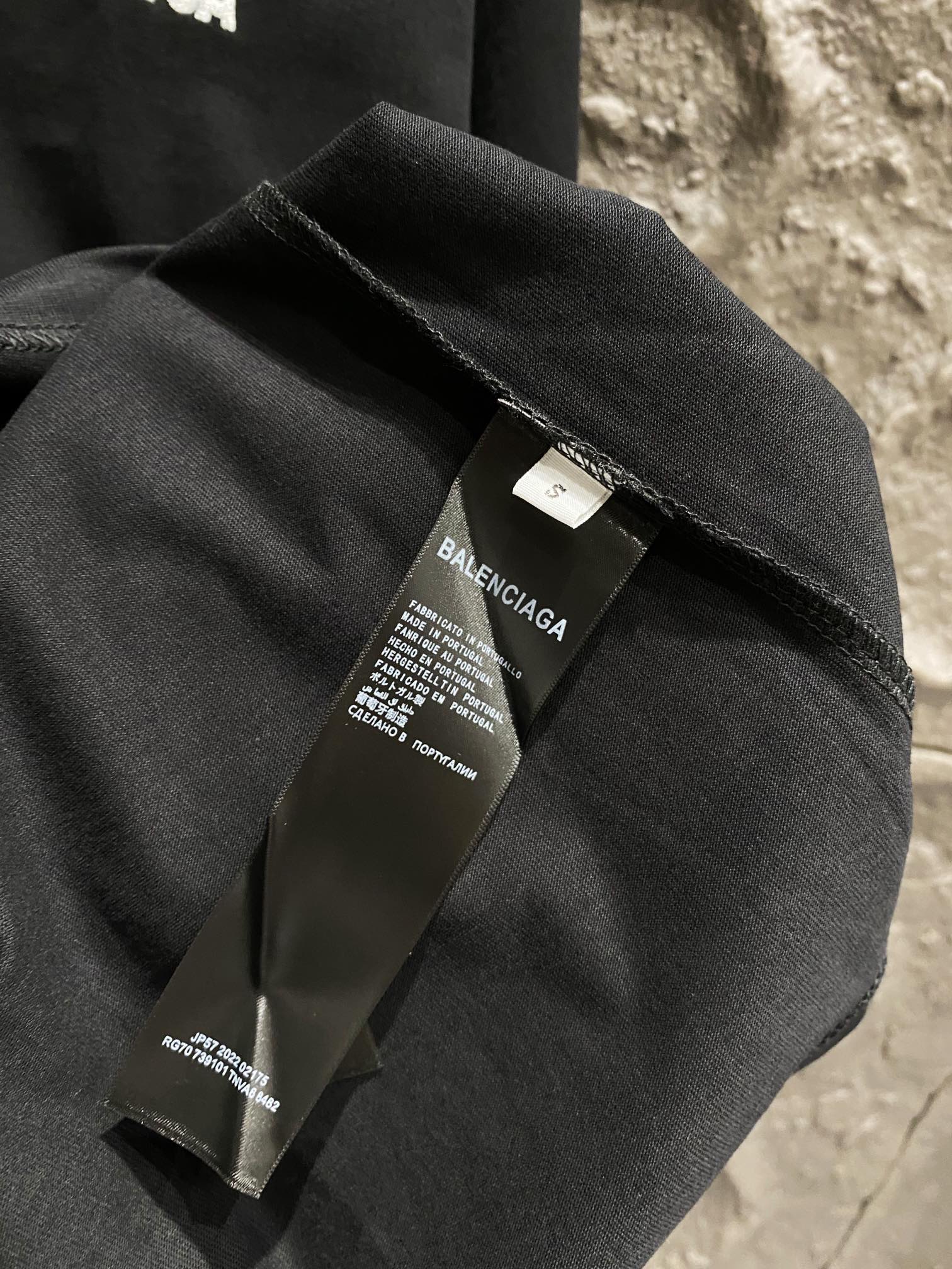 LuxluxHouse Best Quality Clothes Balenciaga T-shirt