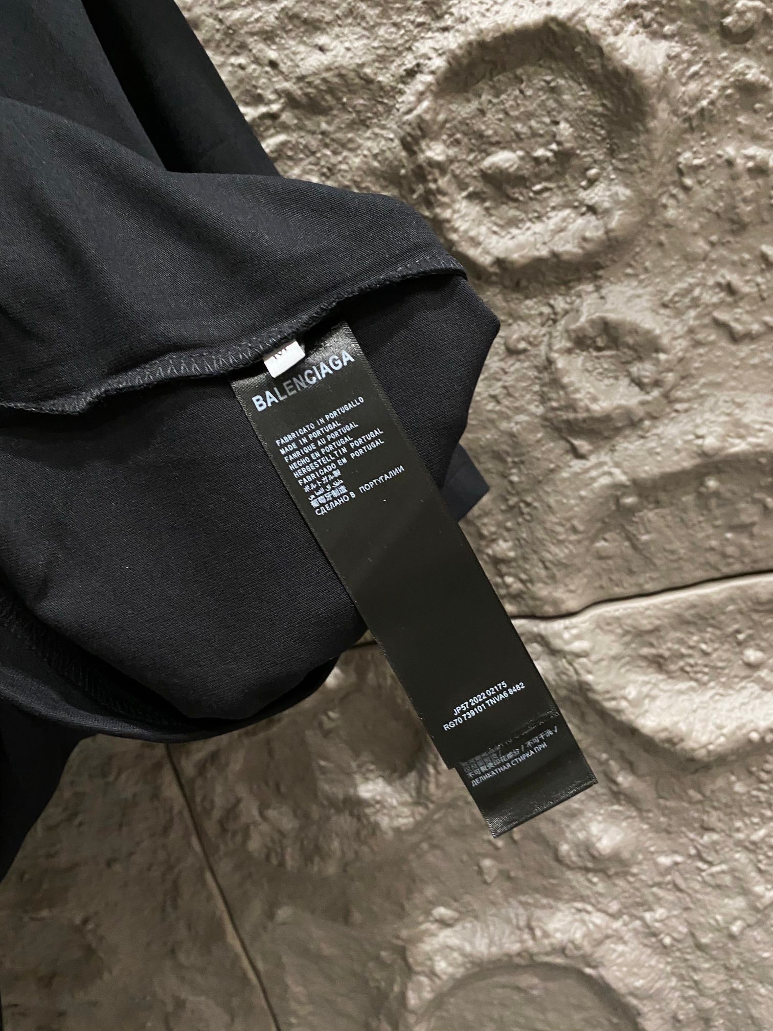 LuxluxHouse Best Quality Clothes Balenciaga T-shirt