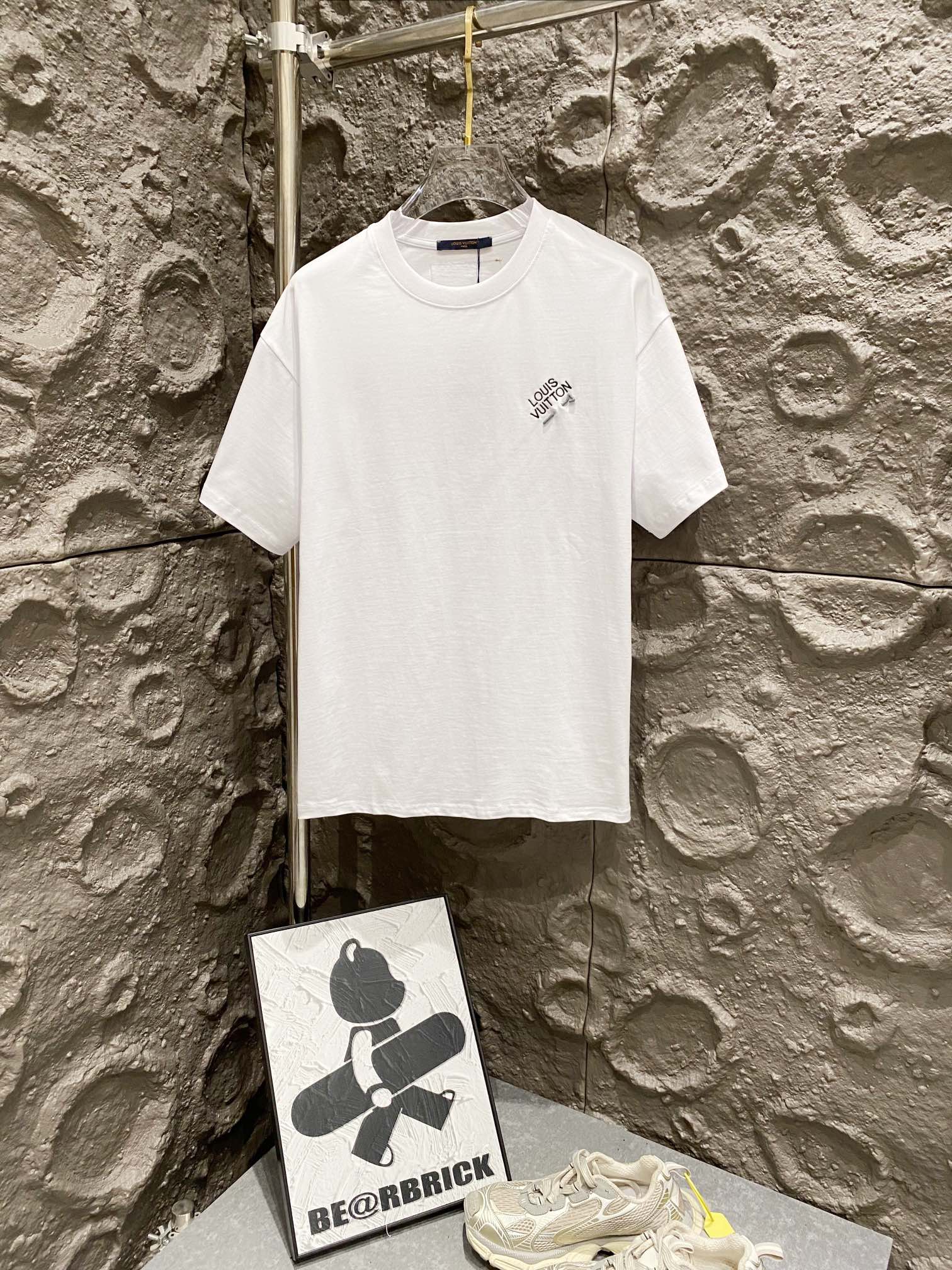 LuxluxHouse Best Quality Clothes T-shirt Louis Vuitton