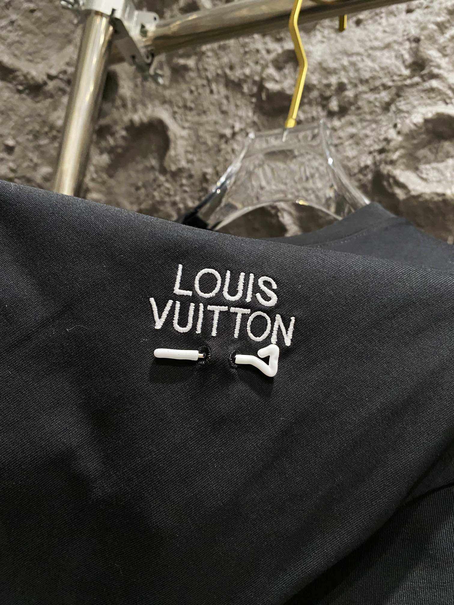 LuxluxHouse Best Quality Clothes T-shirt Louis Vuitton