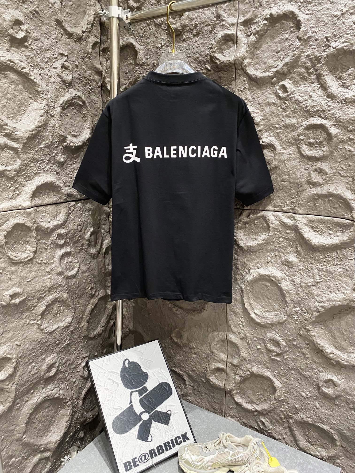 LuxluxHouse Best Quality Clothes Balenciaga T-shirt