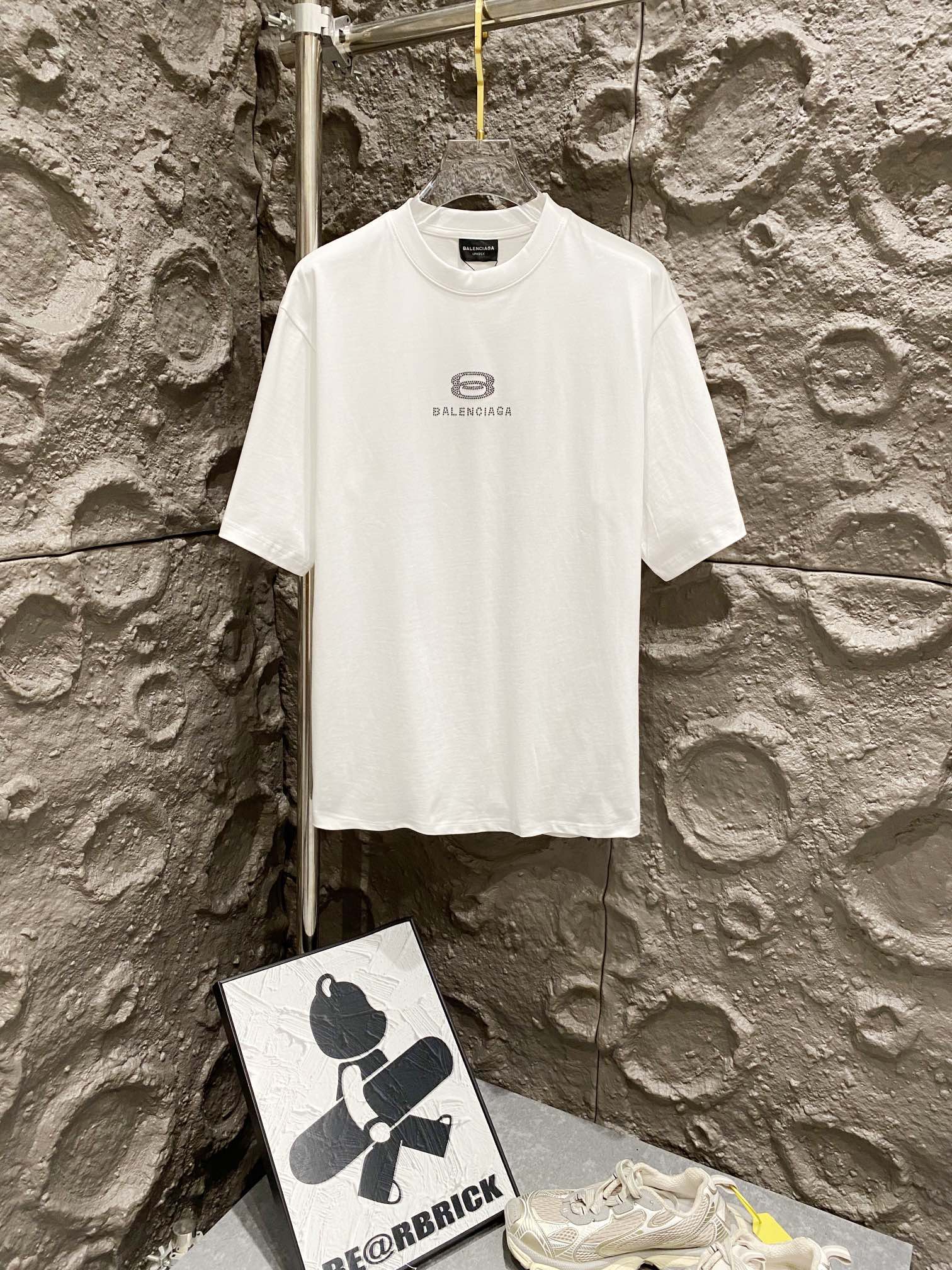 LuxluxHouse Best Quality Clothes Balenciaga T-shirt