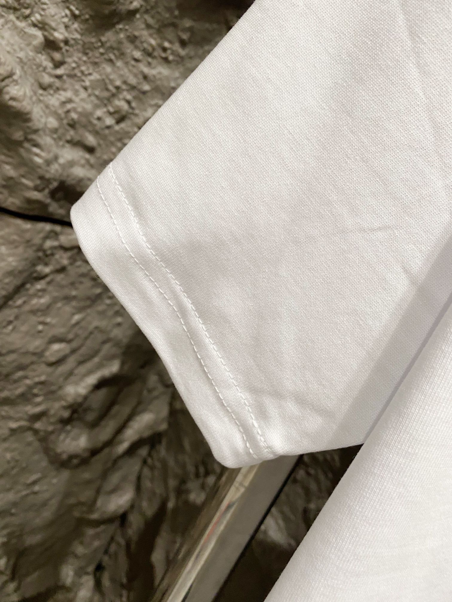 LuxluxHouse Best Quality Clothes Balenciaga T-shirt