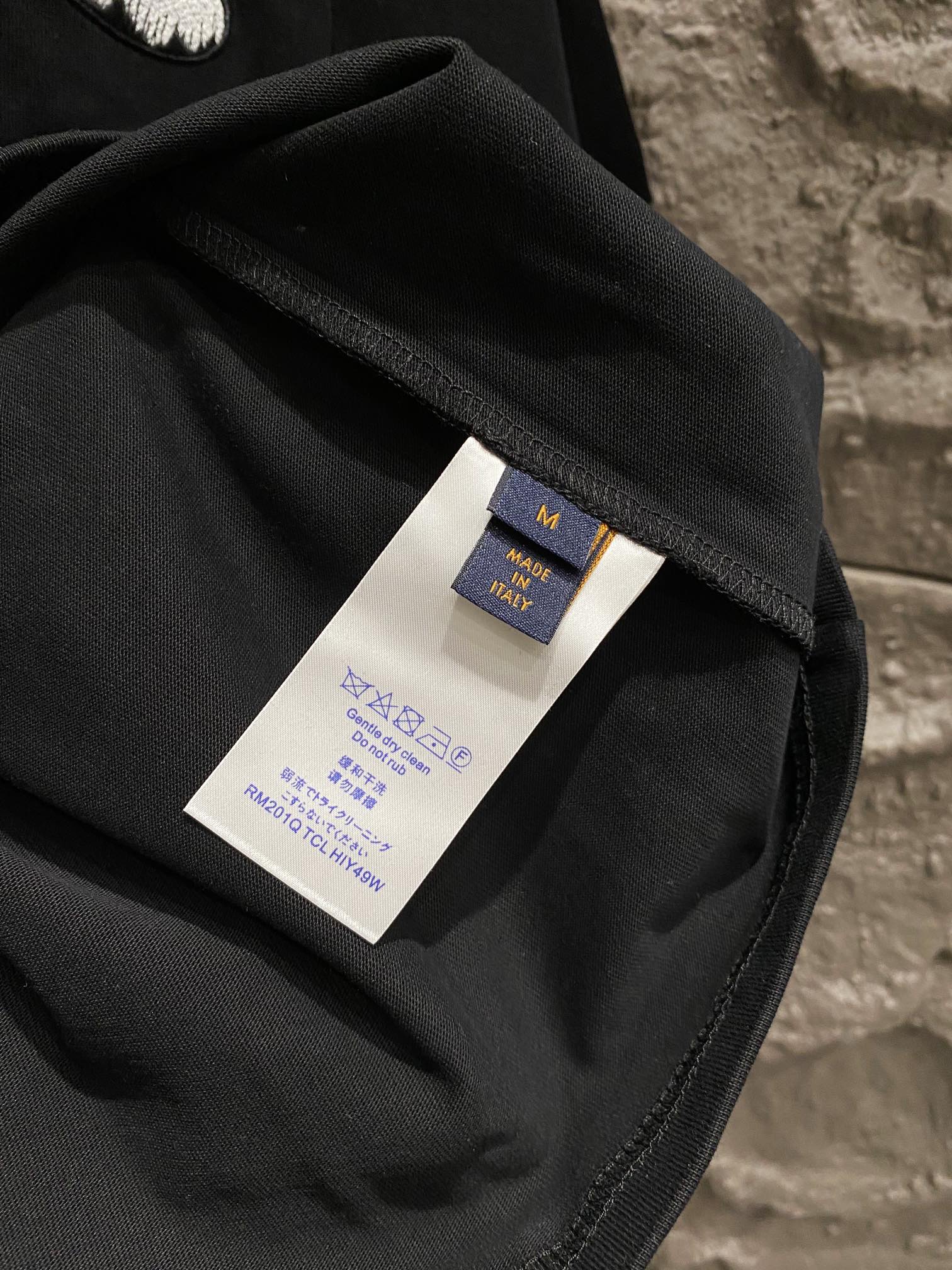 LuxluxHouse Best Quality Clothes T-shirt Louis Vuitton