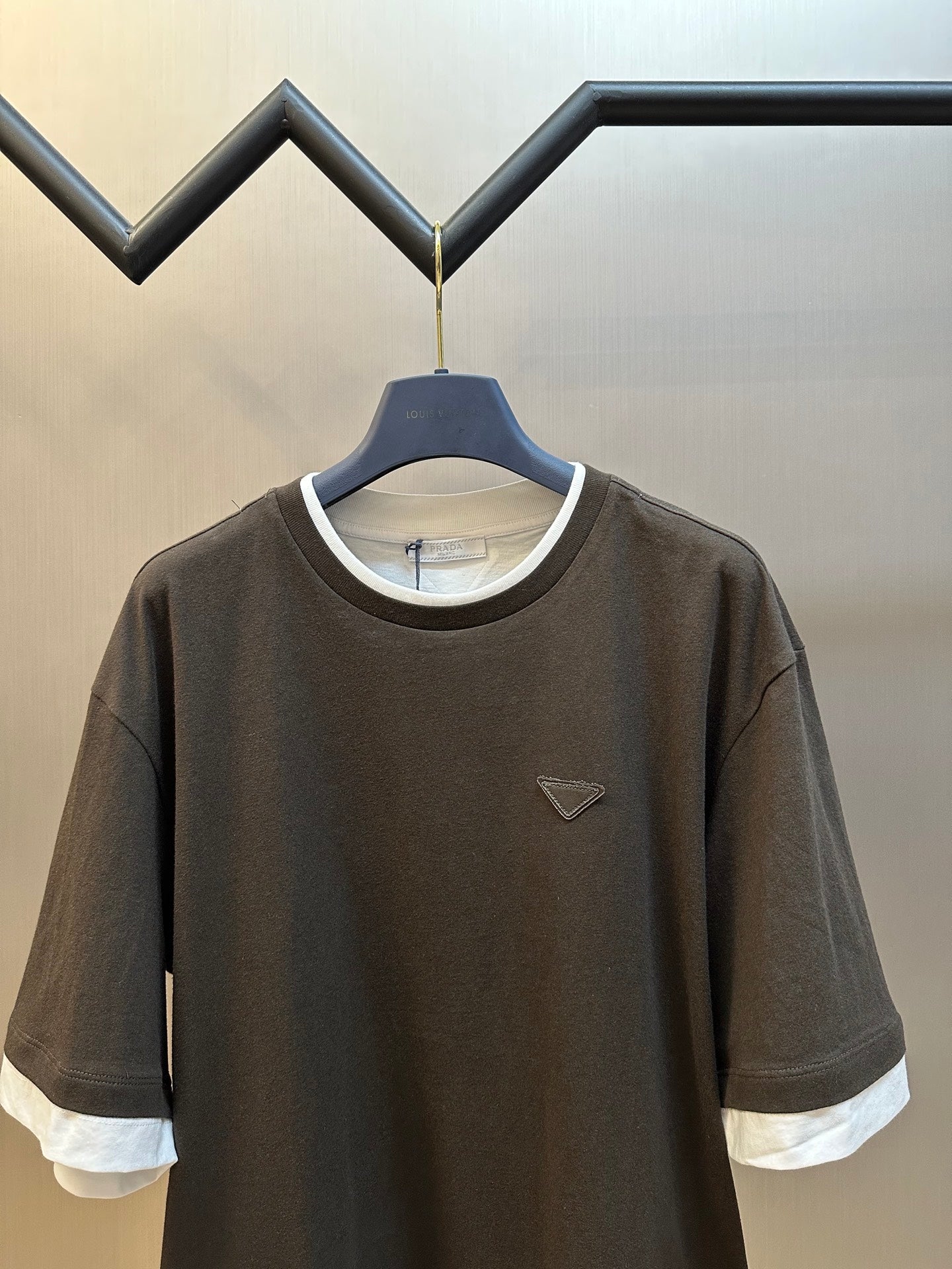 LuxluxHouse Best Quality Clothes T-shirt Prada