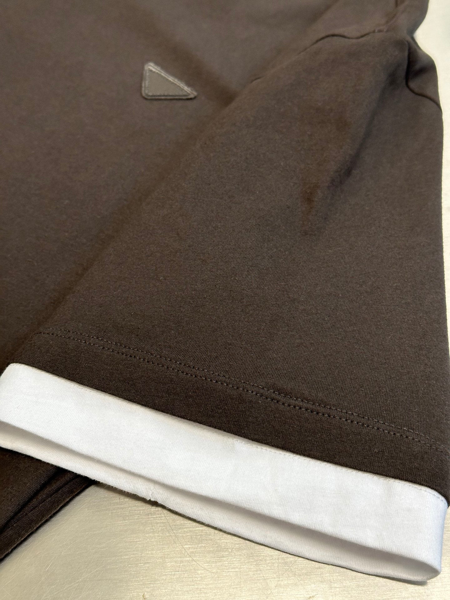 LuxluxHouse Best Quality Clothes T-shirt Prada