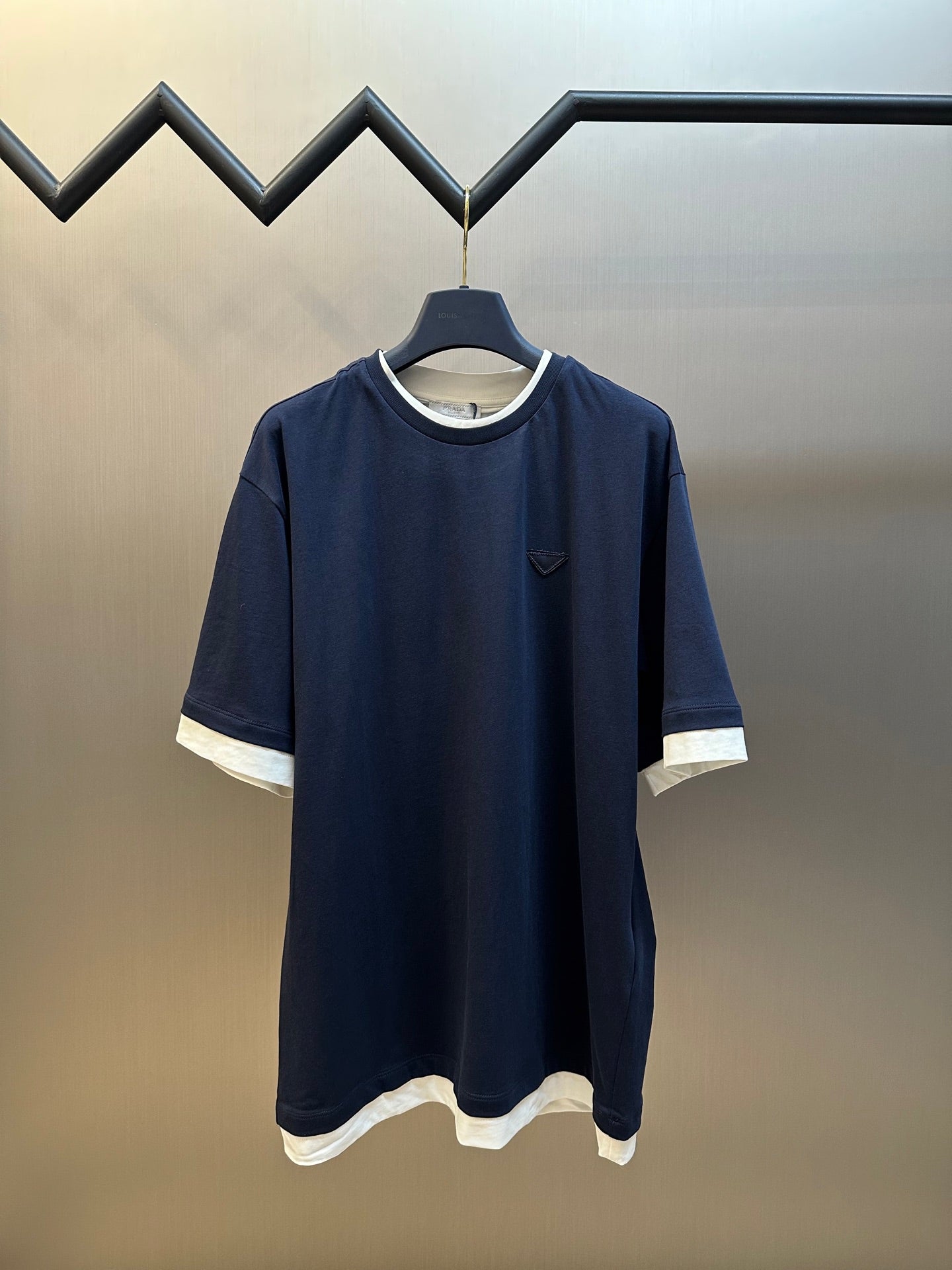 LuxluxHouse Best Quality Clothes T-shirt Prada