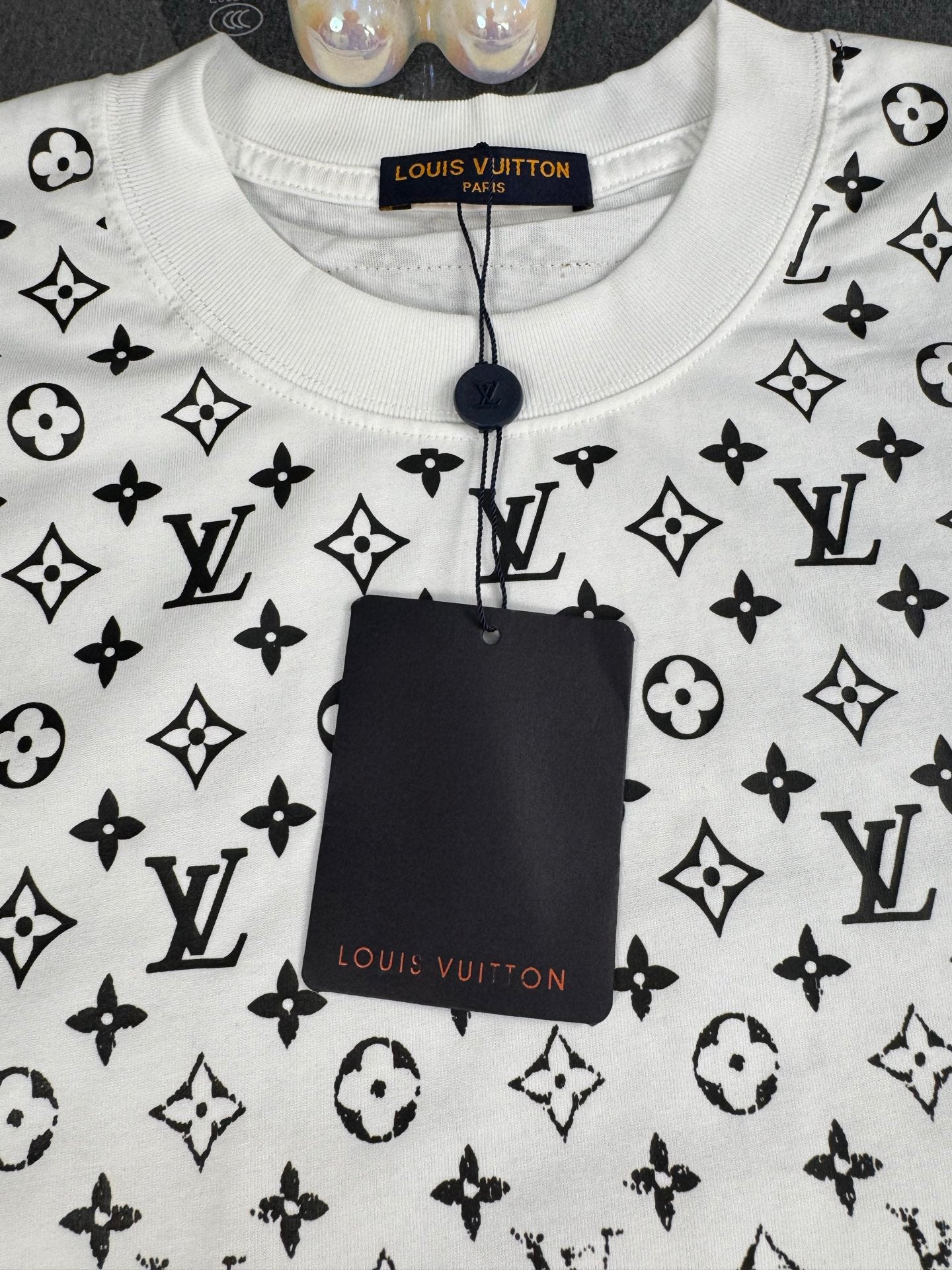 LuxluxHouse Best Quality Clothes T-shirt Louis Vuitton