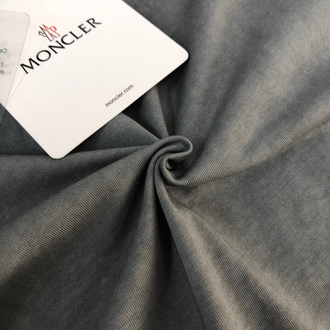 LuxluxHouse Best Quality Clothes T-shirt Moncler