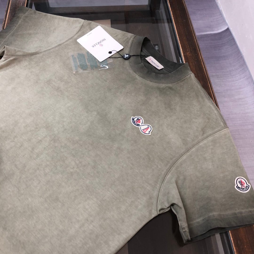 LuxluxHouse Best Quality Clothes T-shirt Moncler