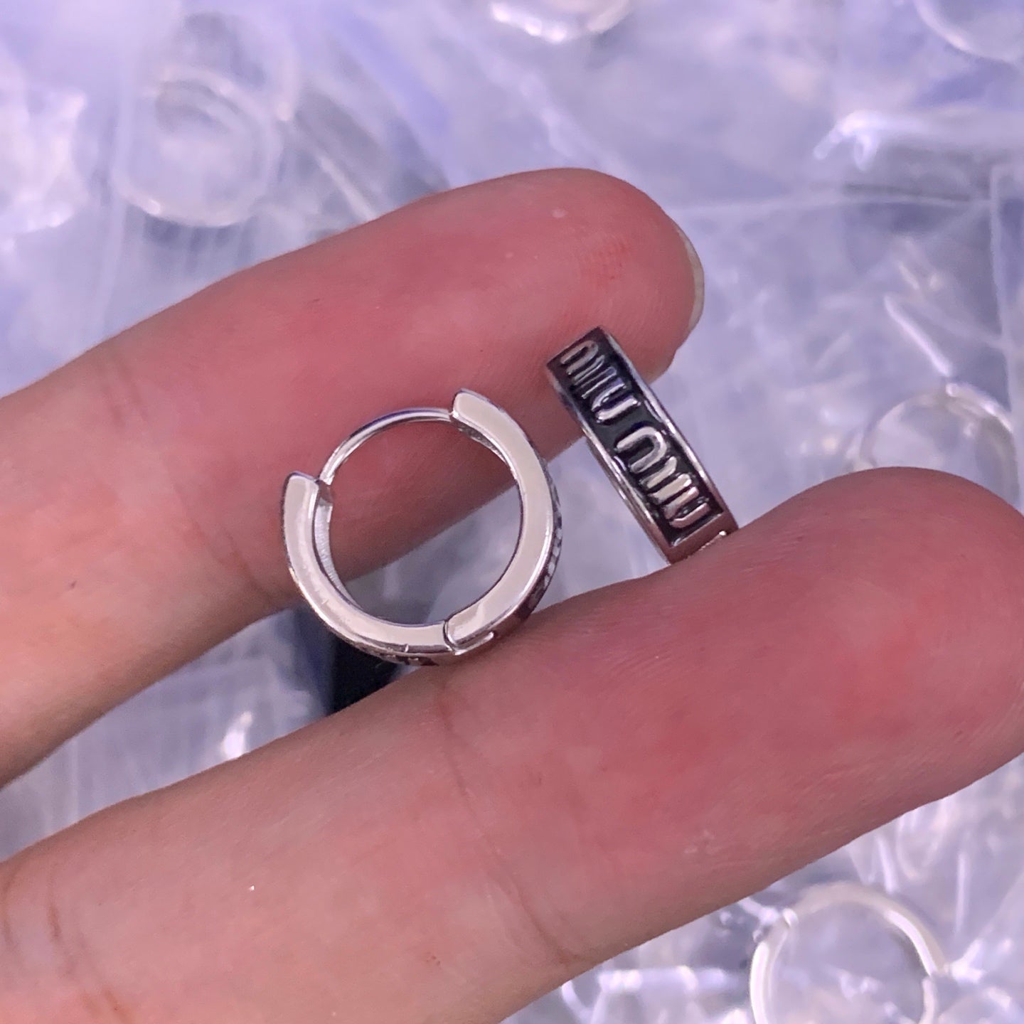 LuxluxHouse Low Price And High Quality Accessories Miu Miu