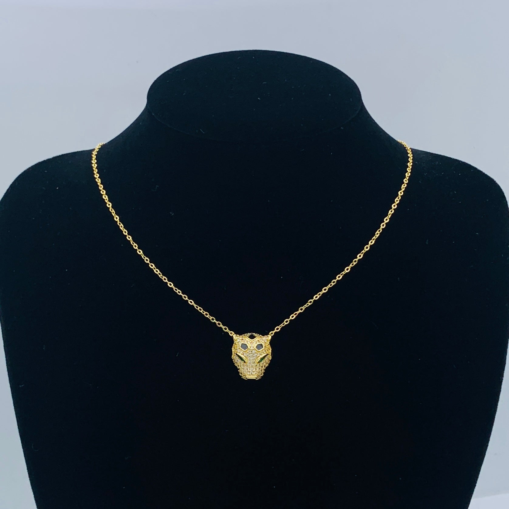 LuxluxHouse Low Price And High Quality Accessories Cartier