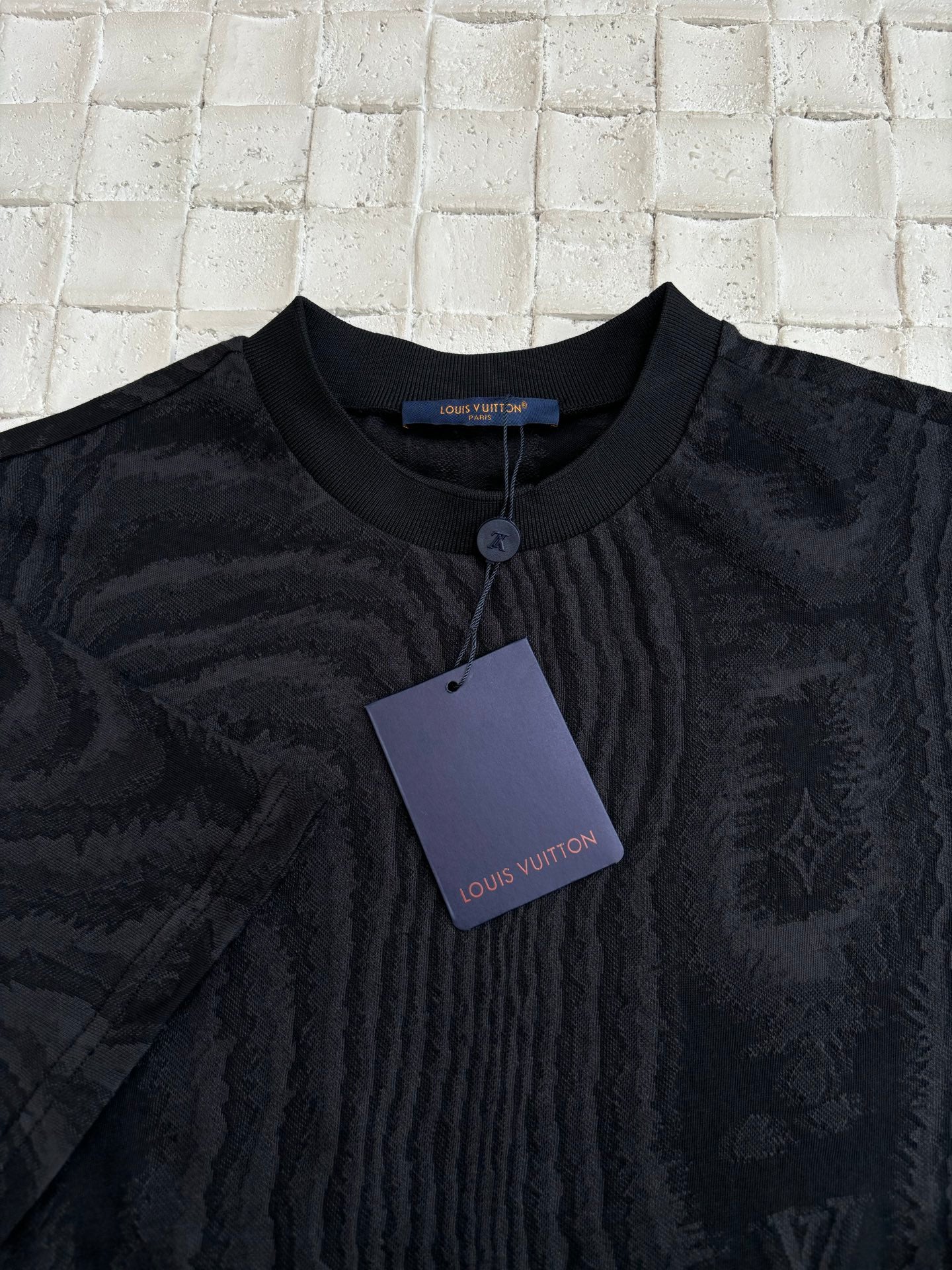 LuxluxHouse Best Quality Clothes T-shirt Louis Vuitton