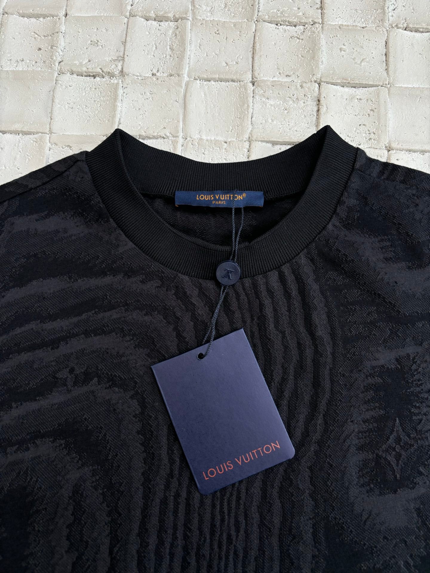 LuxluxHouse Best Quality Clothes T-shirt Louis Vuitton