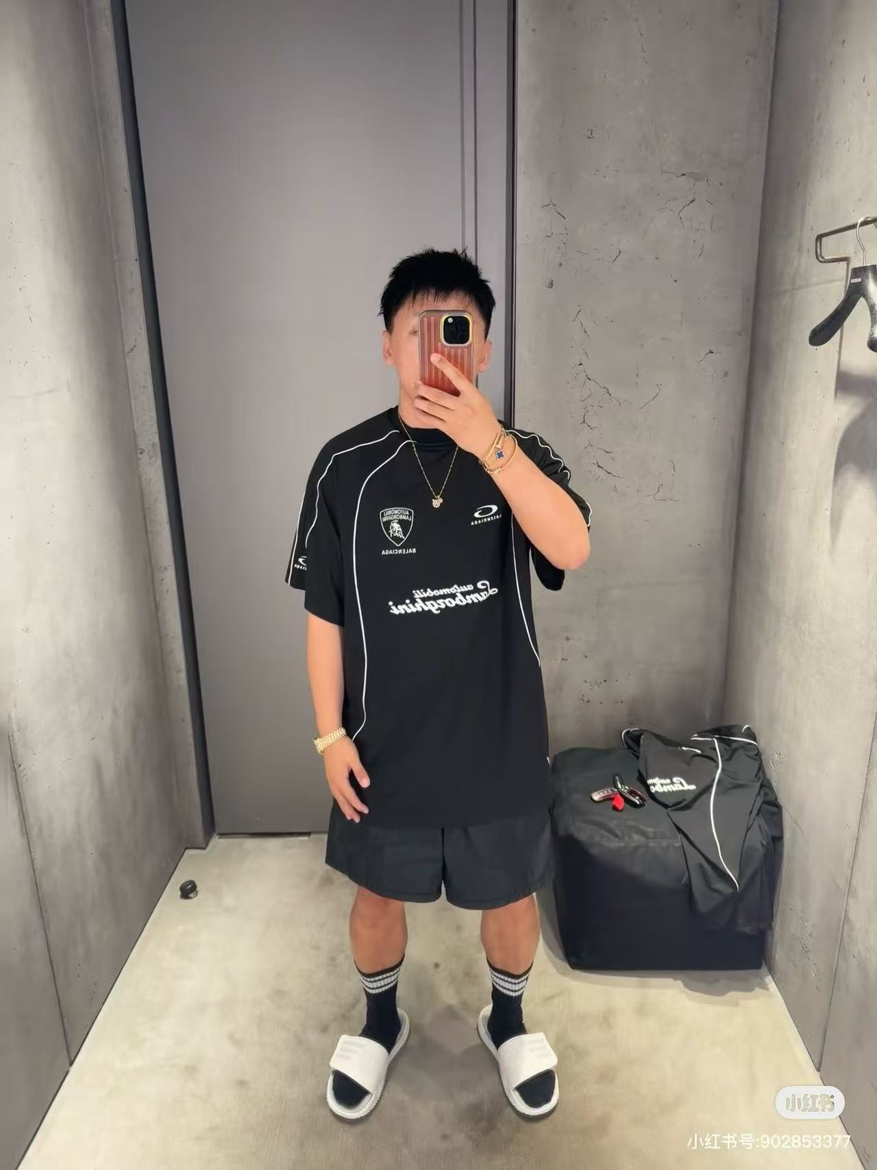 LuxluxHouse Best Quality Clothes Balenciaga T-shirt