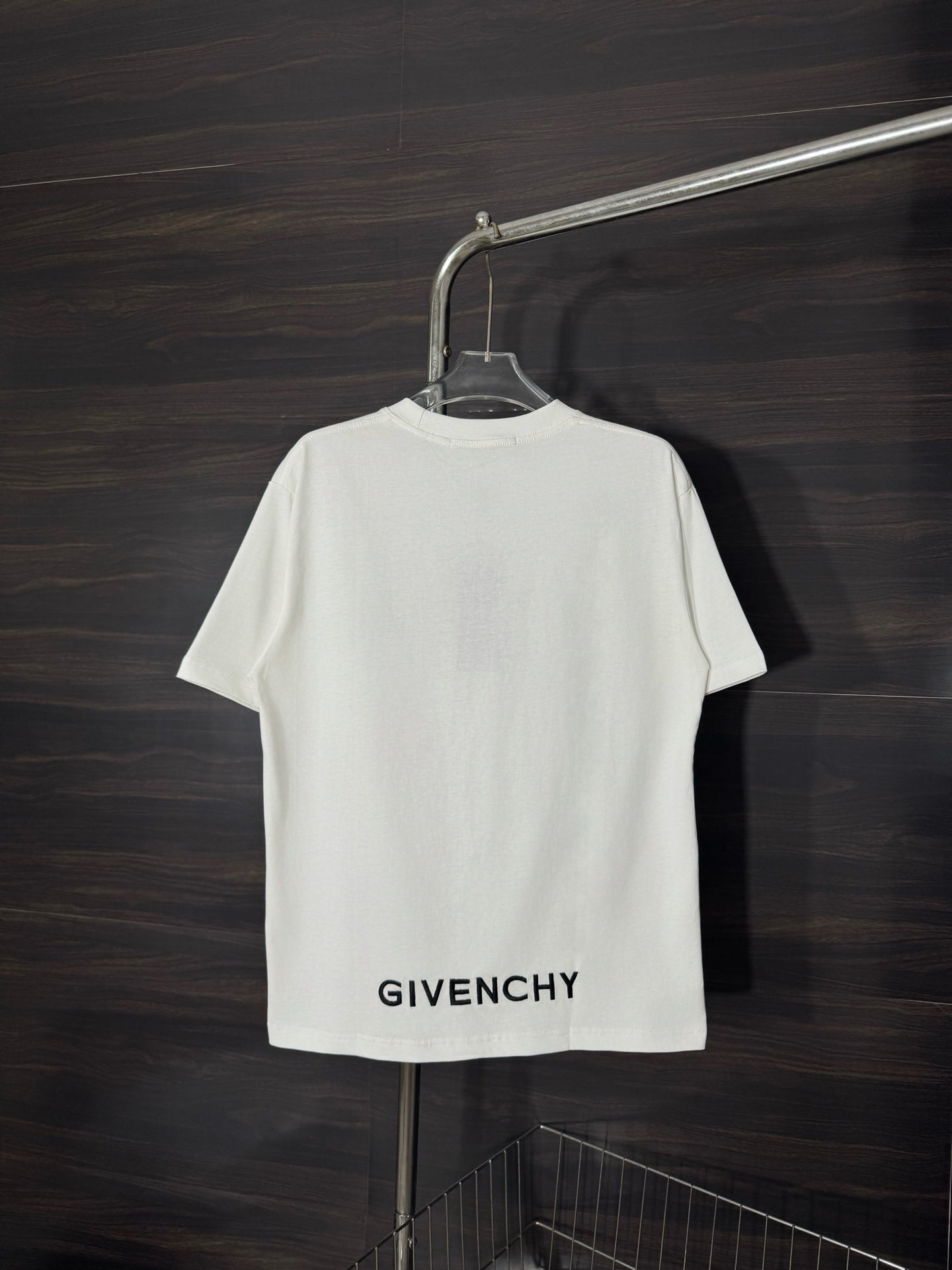 LuxluxHouse Best Quality Clothes Givenchy T-shirt
