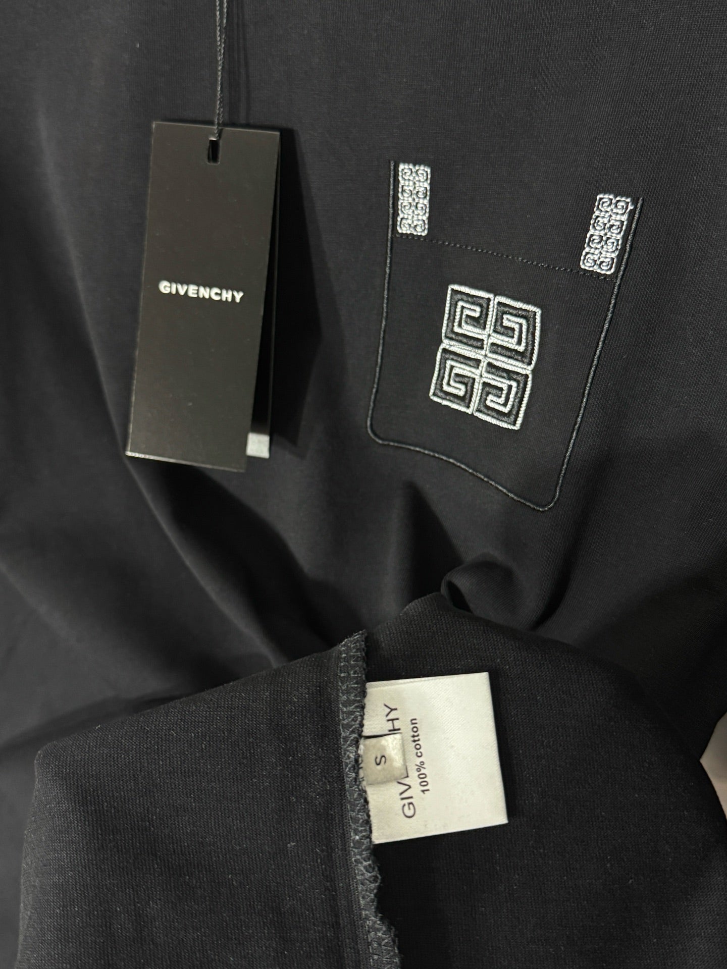 LuxluxHouse Best Quality Clothes Givenchy T-shirt