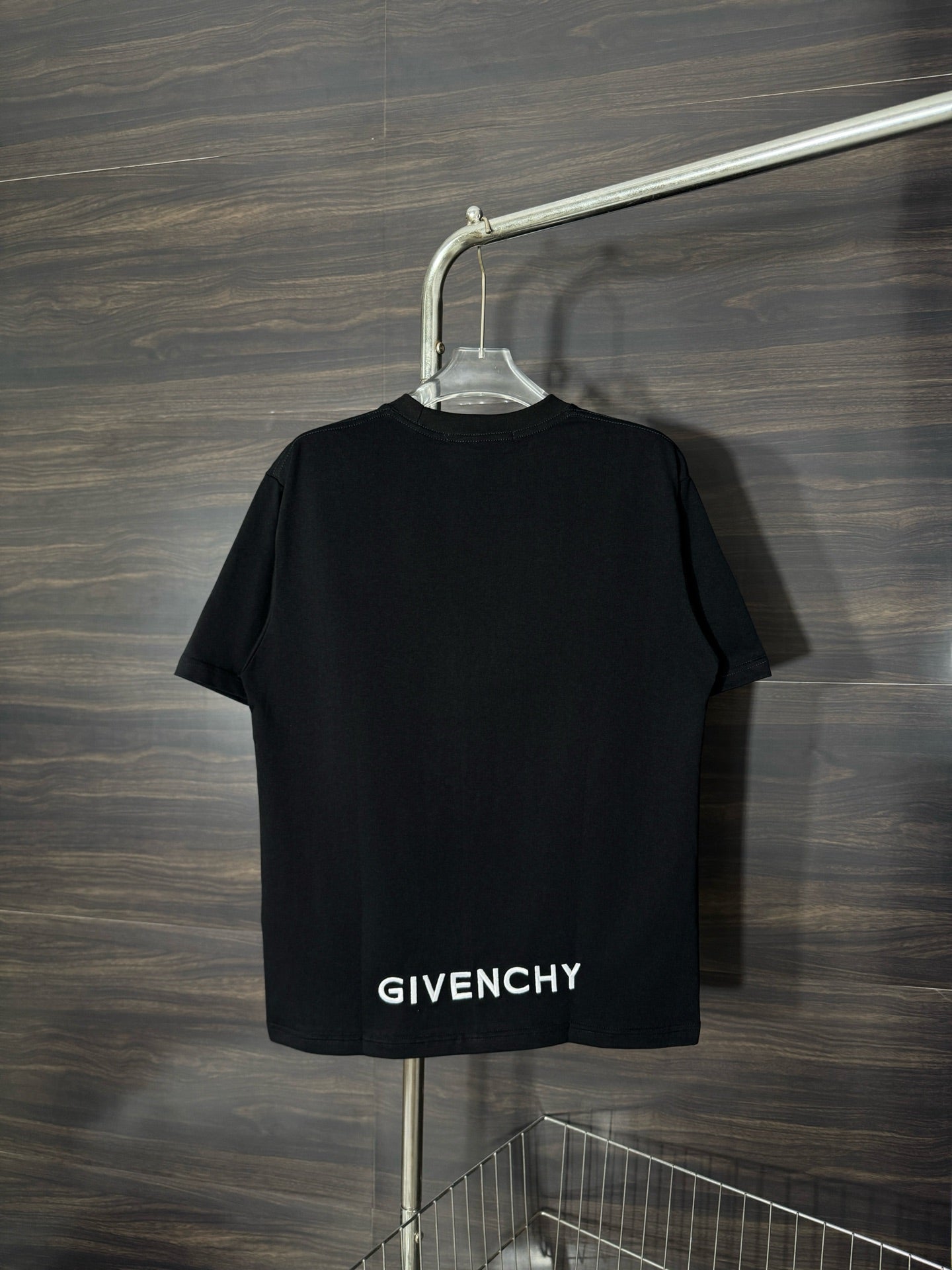 LuxluxHouse Best Quality Clothes Givenchy T-shirt