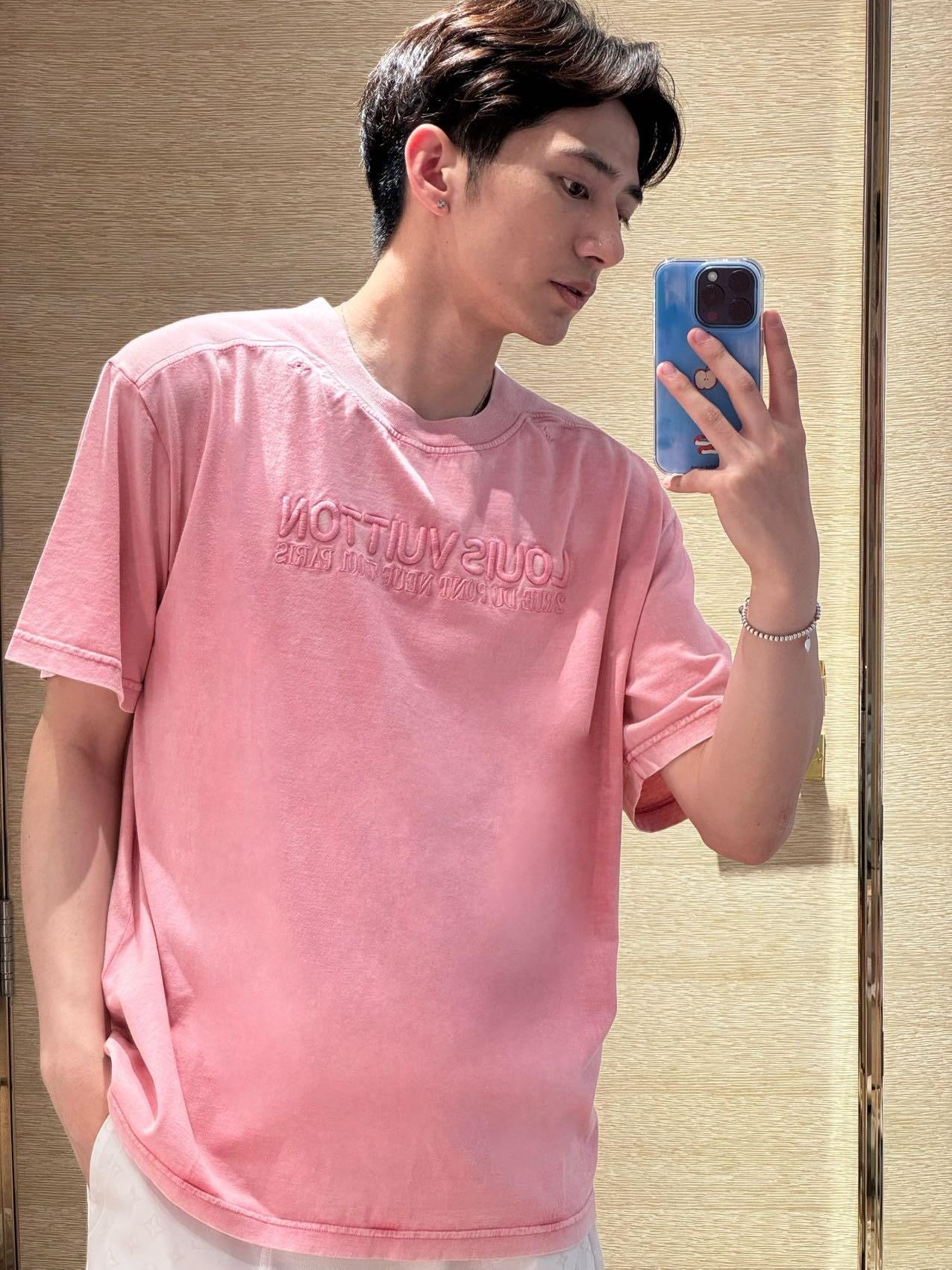 LuxluxHouse Best Quality Clothes T-shirt Louis Vuitton