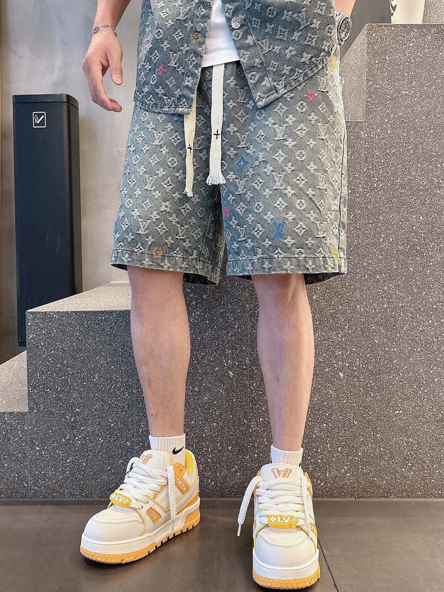 LuxluxHouse Best Quality Clothes T-shirt Louis Vuitton