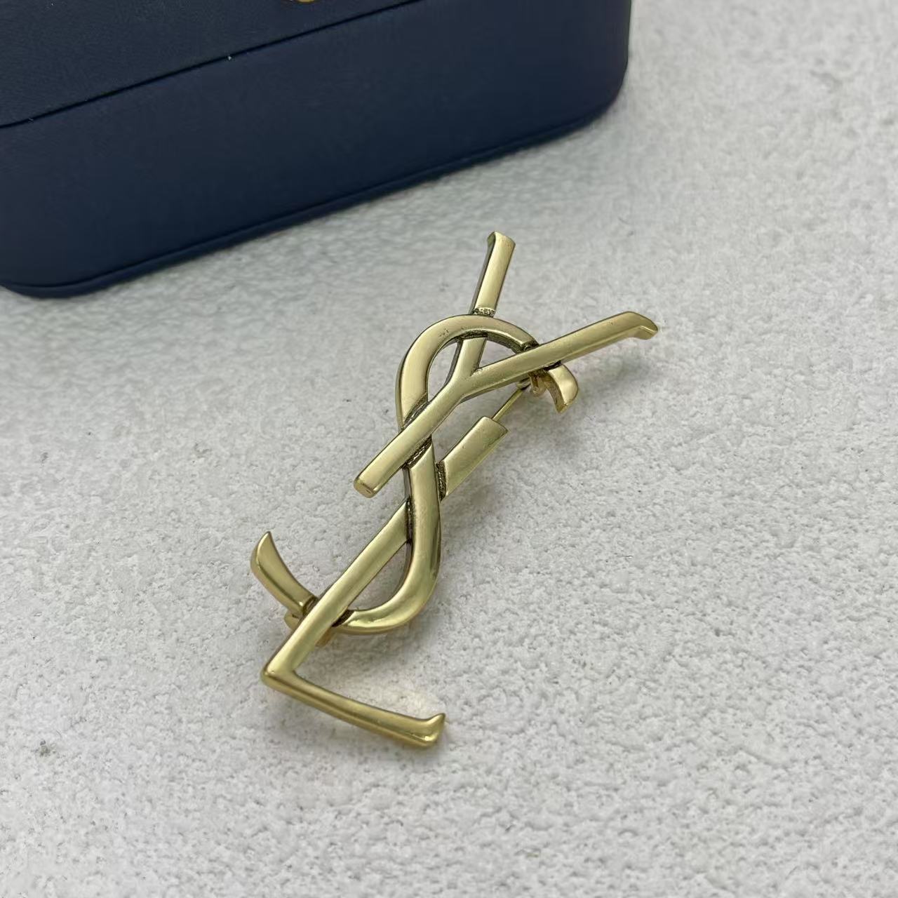 LuxluxHouse Low Price And High Quality Accessories YSL