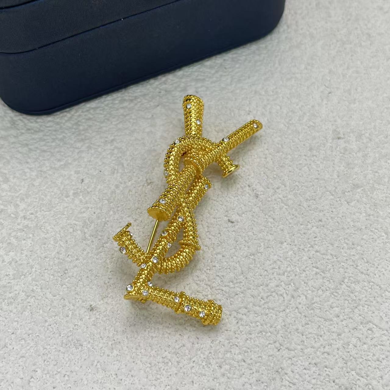 LuxluxHouse Low Price And High Quality Accessories YSL