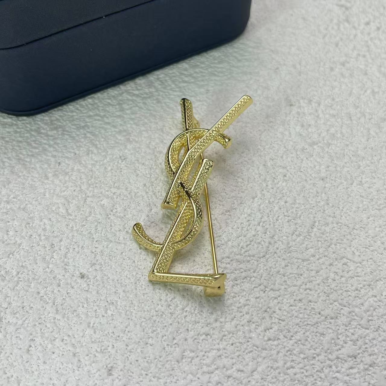 LuxluxHouse Low Price And High Quality Accessories YSL