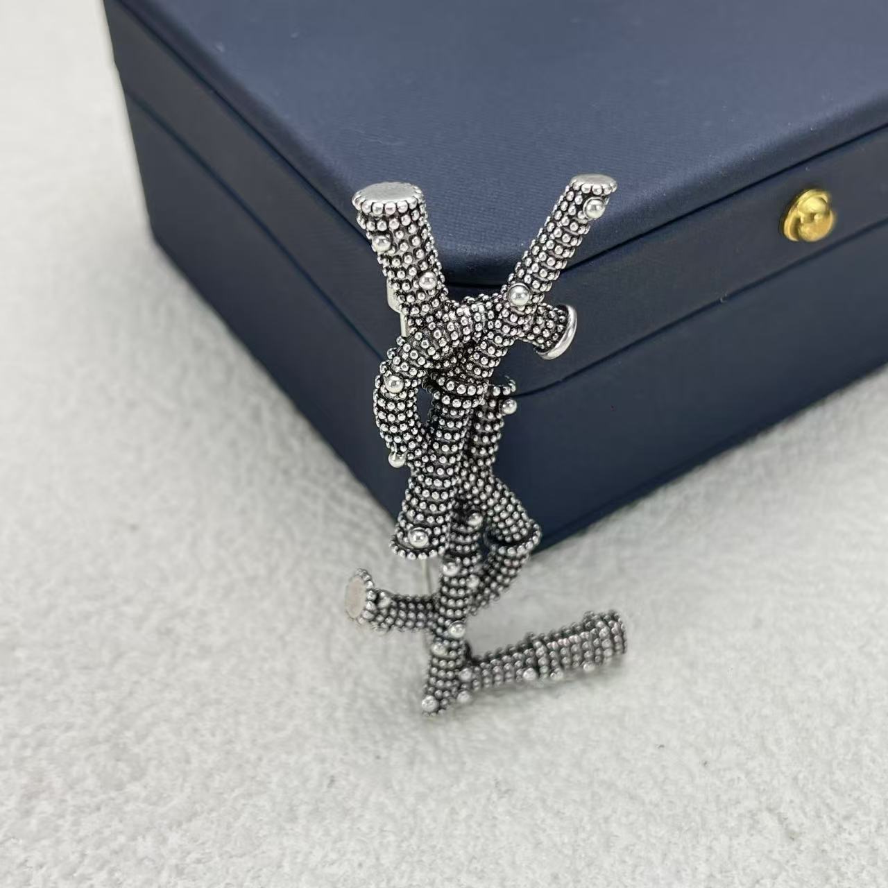 LuxluxHouse Low Price And High Quality Accessories YSL