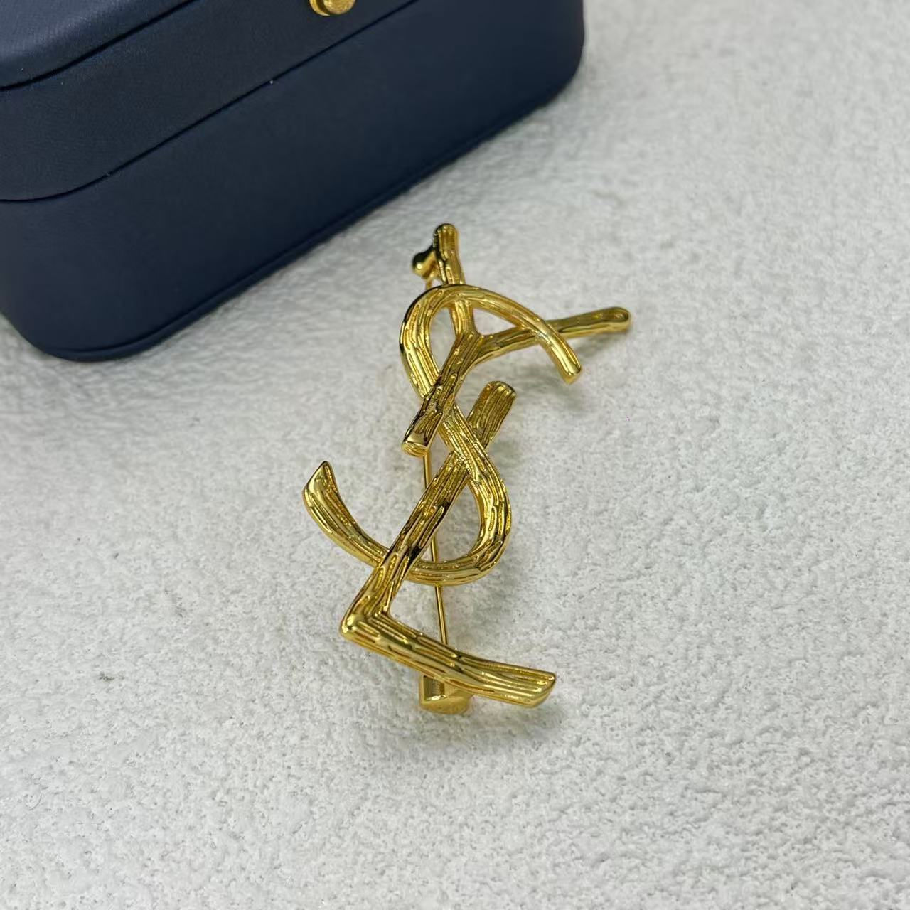 LuxluxHouse Low Price And High Quality Accessories YSL