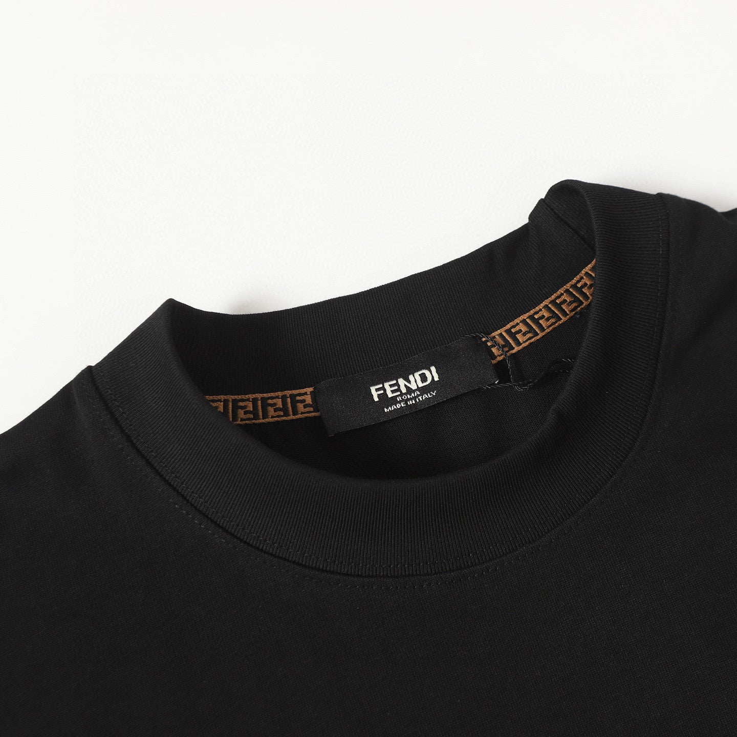 LuxluxHouse Best Quality Clothes Fendi T-shirt