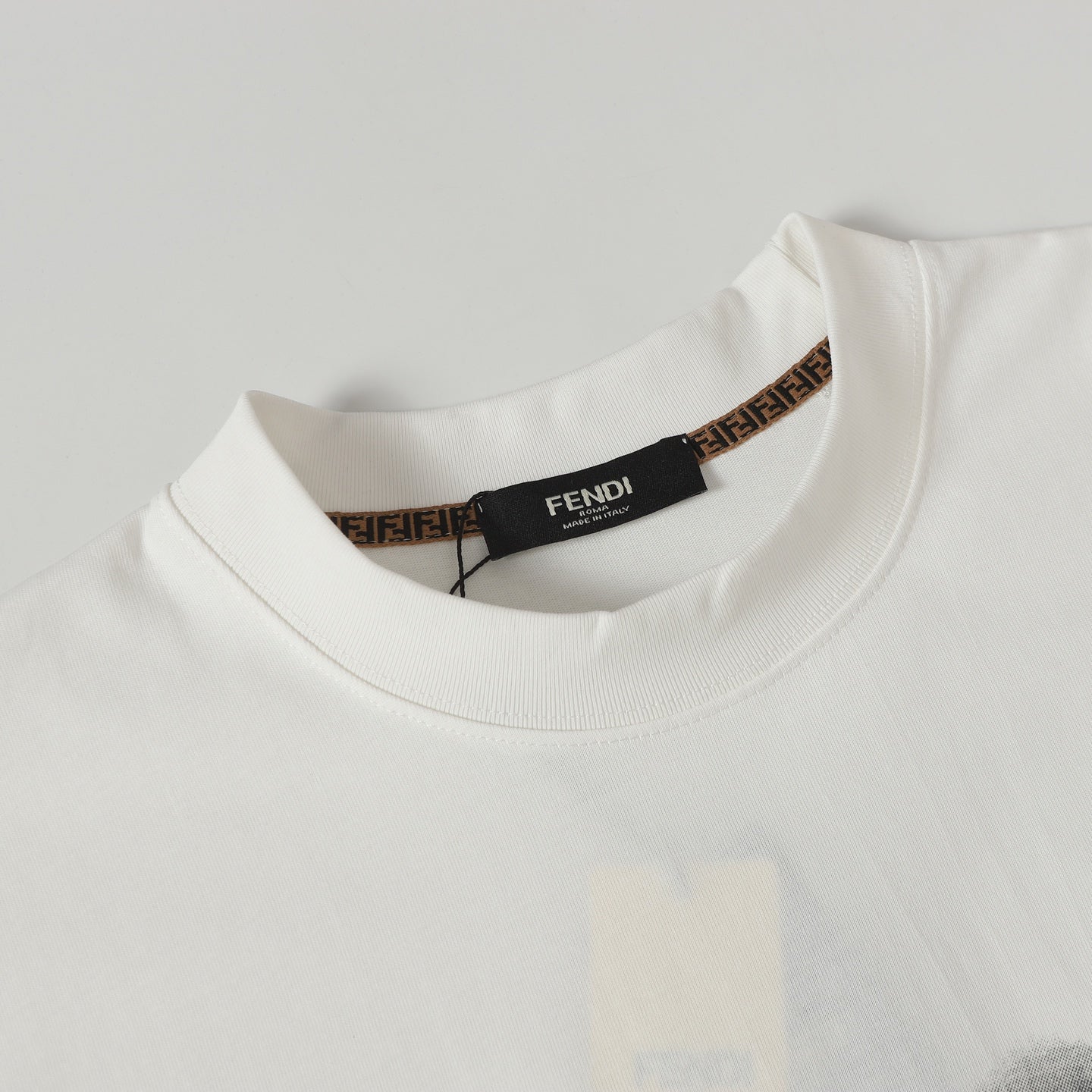 LuxluxHouse Best Quality Clothes Fendi T-shirt