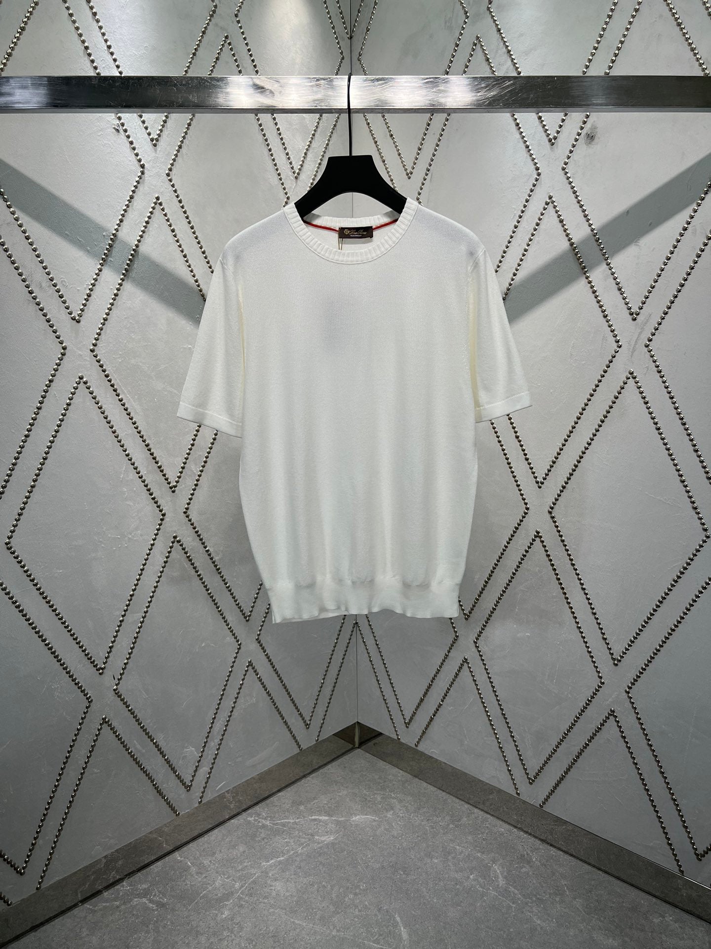 LuxluxHouse Best Quality Clothes T-shirt