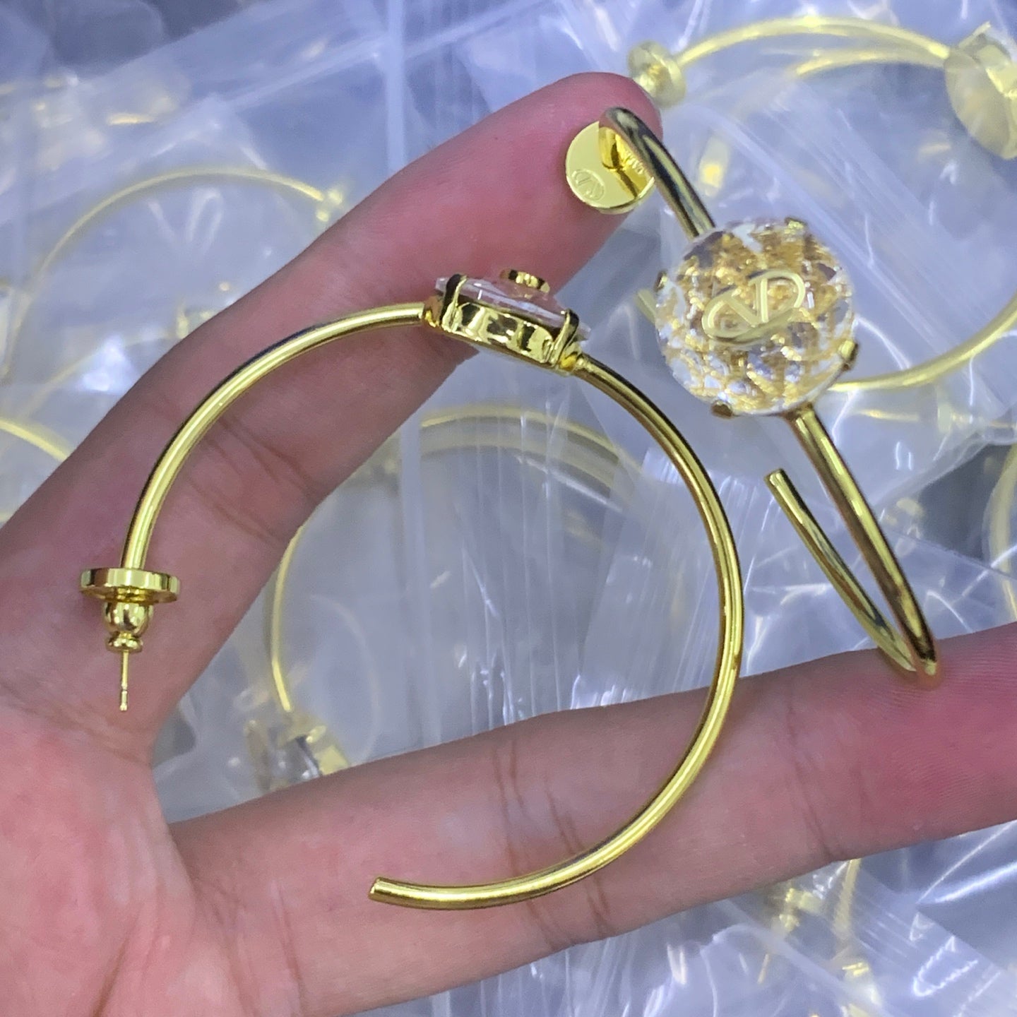 LuxluxHouse Low Price And High Quality Accessories Valentino