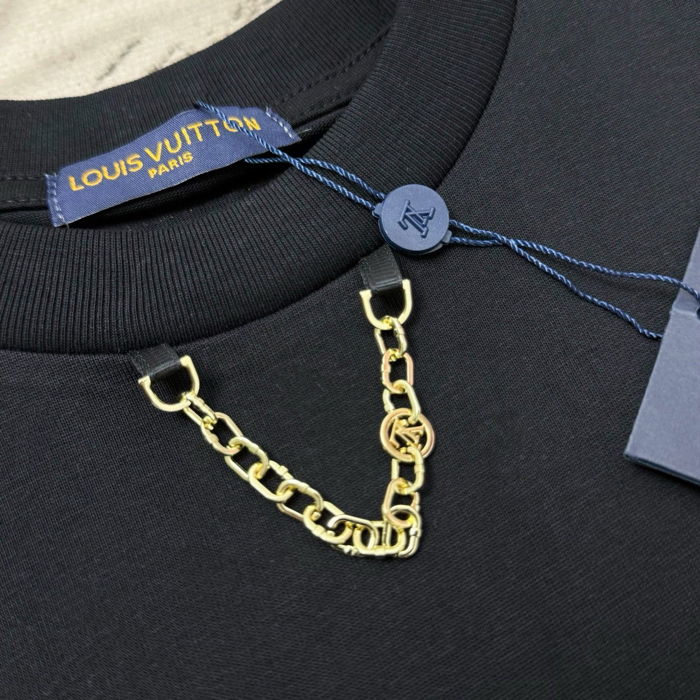 LuxluxHouse Best Quality Clothes T-shirt Louis Vuitton