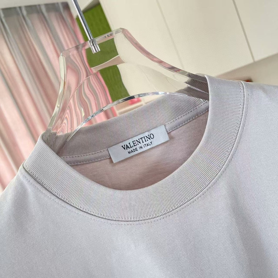 LuxluxHouse Best Quality Clothes Valentino T-shirt