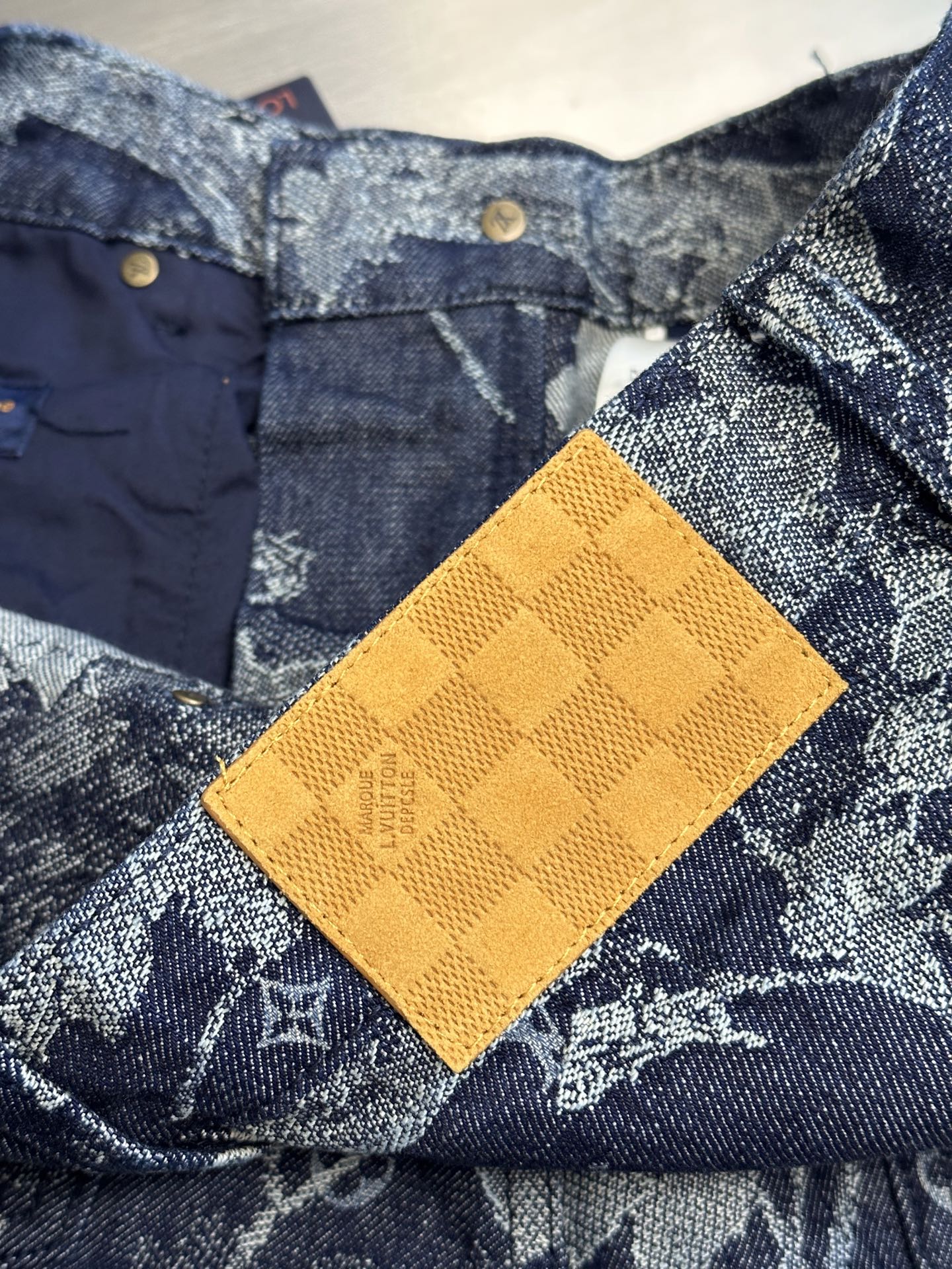 LuxluxHouse Best Quality Clothes Shirts&Polo Louis Vuitton