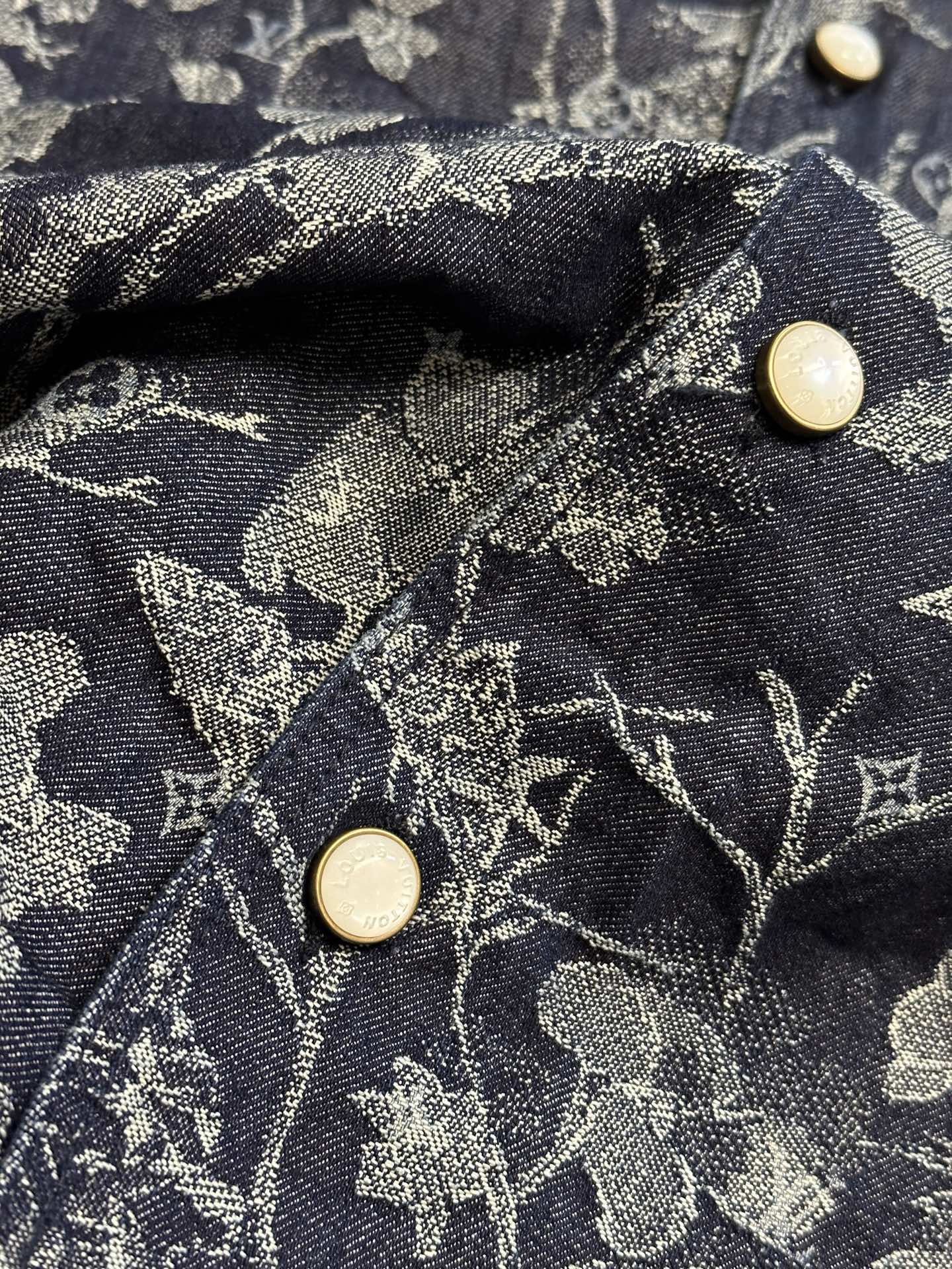 LuxluxHouse Best Quality Clothes Shirts&Polo Louis Vuitton