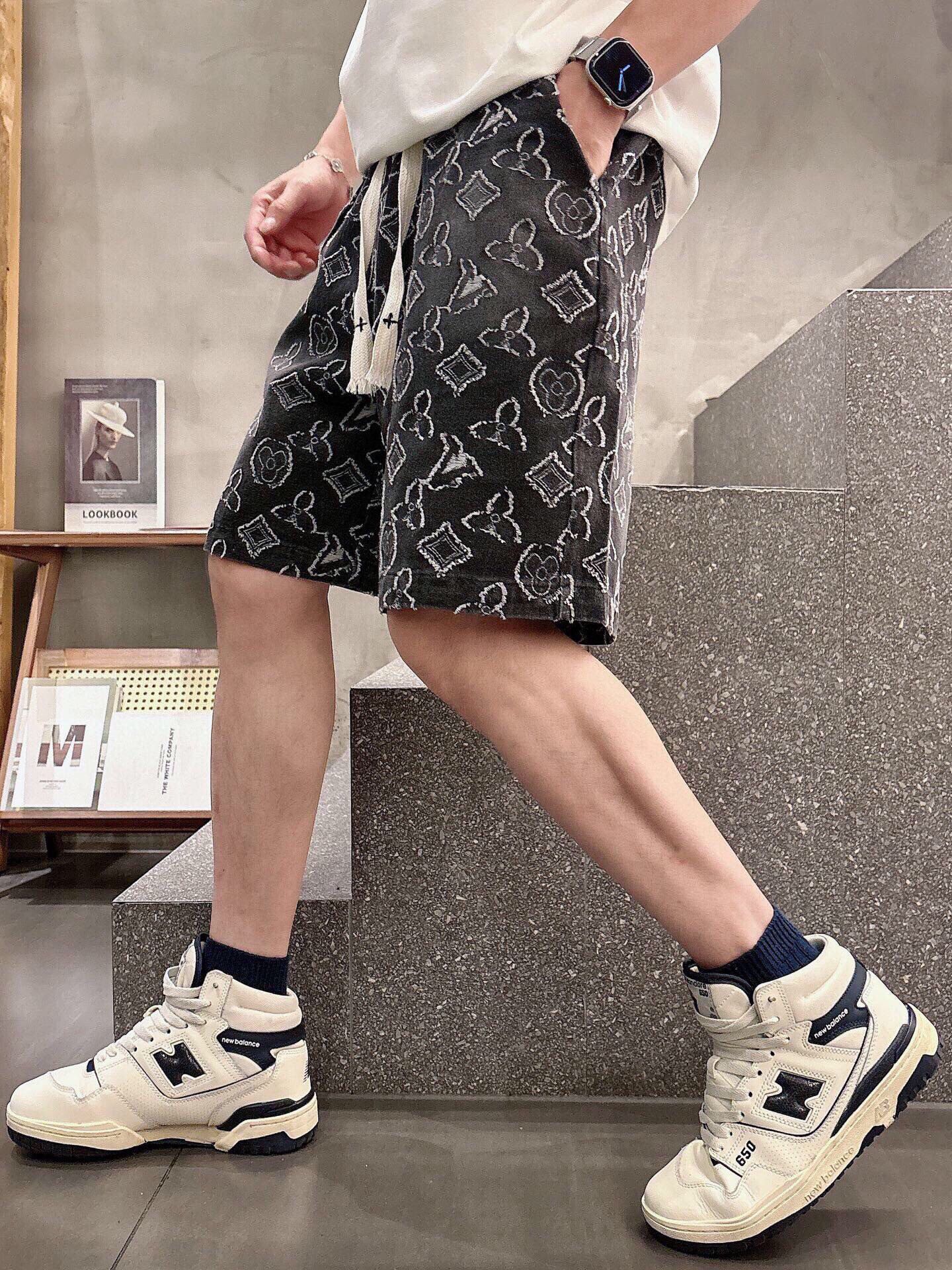 LuxluxHouse Best Quality Clothes T-shirt Louis Vuitton