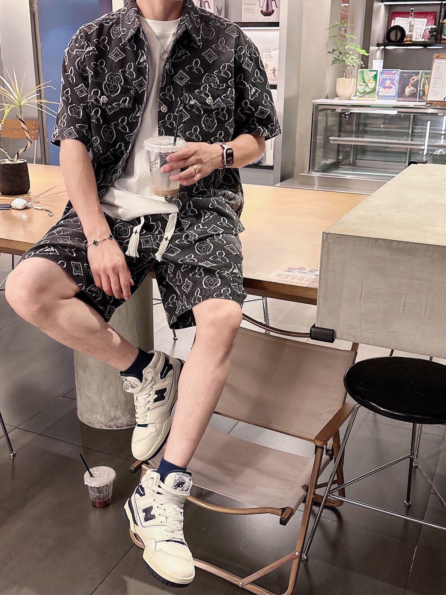 LuxluxHouse Best Quality Clothes T-shirt Louis Vuitton