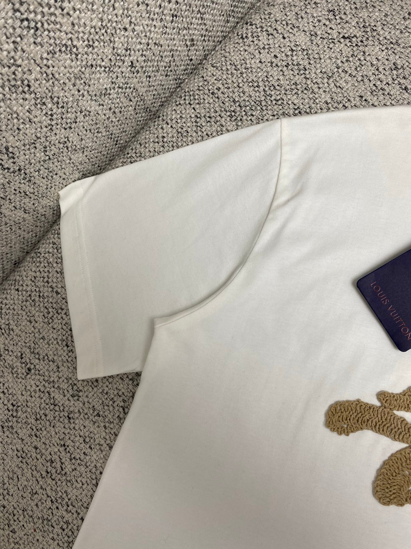 LuxluxHouse Best Quality Clothes T-shirt Louis Vuitton