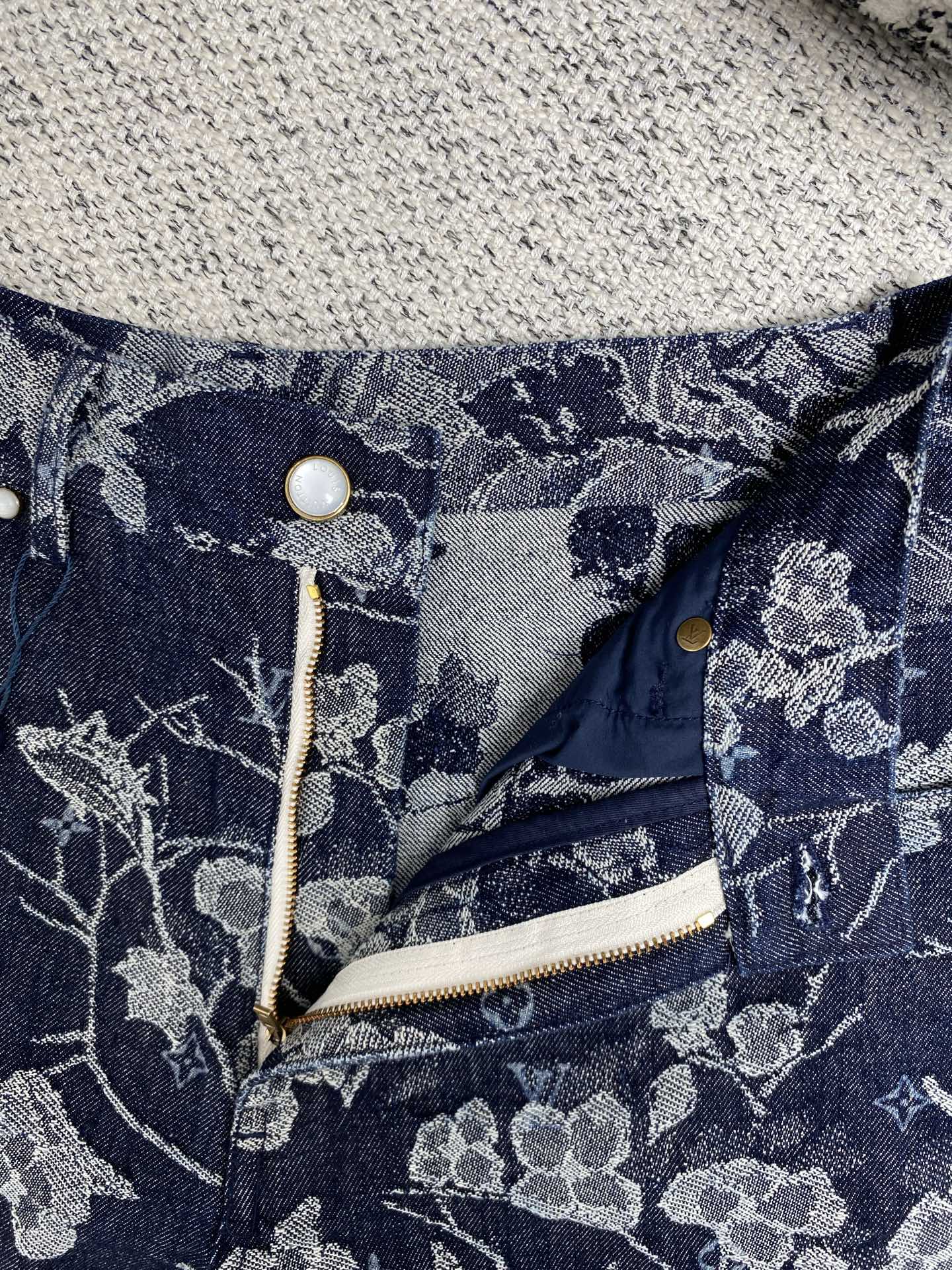 LuxluxHouse Best Quality Clothes Shirts&Polo Louis Vuitton