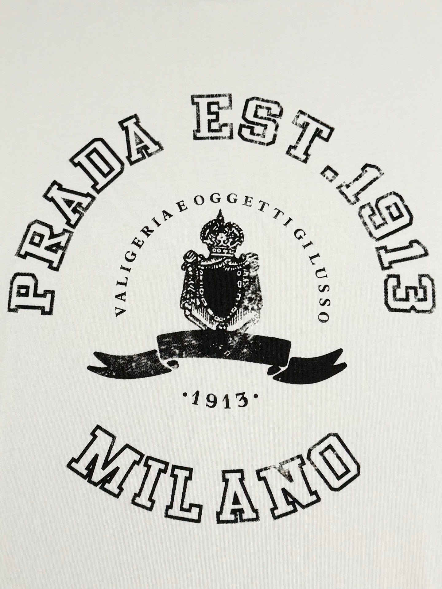 LuxluxHouse Best Quality Clothes T-shirt Prada