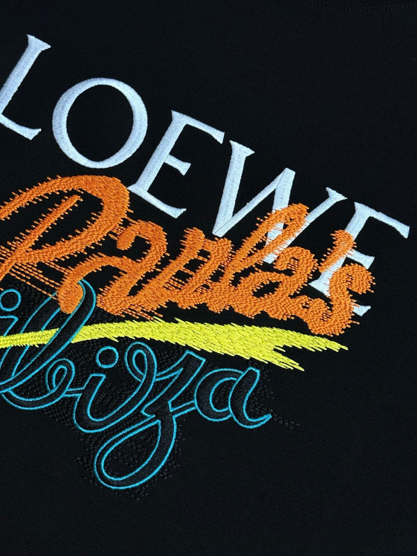 LuxluxHouse Best Quality Clothes T-shirt Loewe