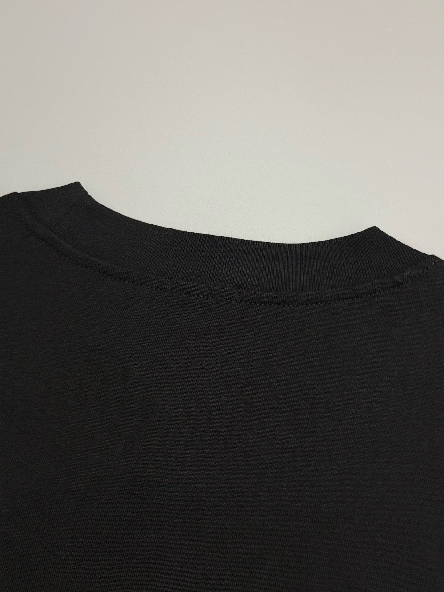 LuxluxHouse Best Quality Clothes T-shirt Loewe